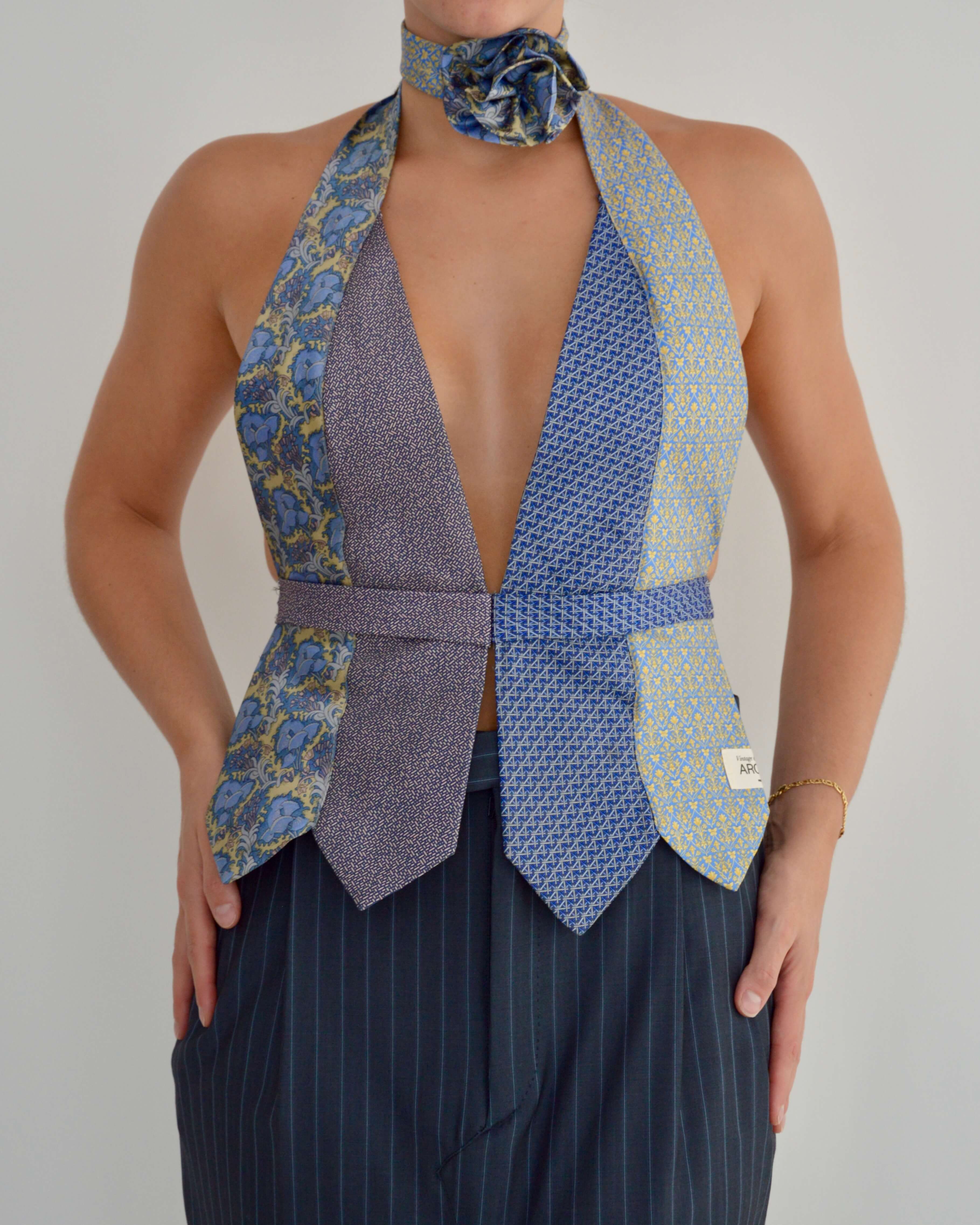 Gargantilla con lazo y flores - nº 8 (S/M)