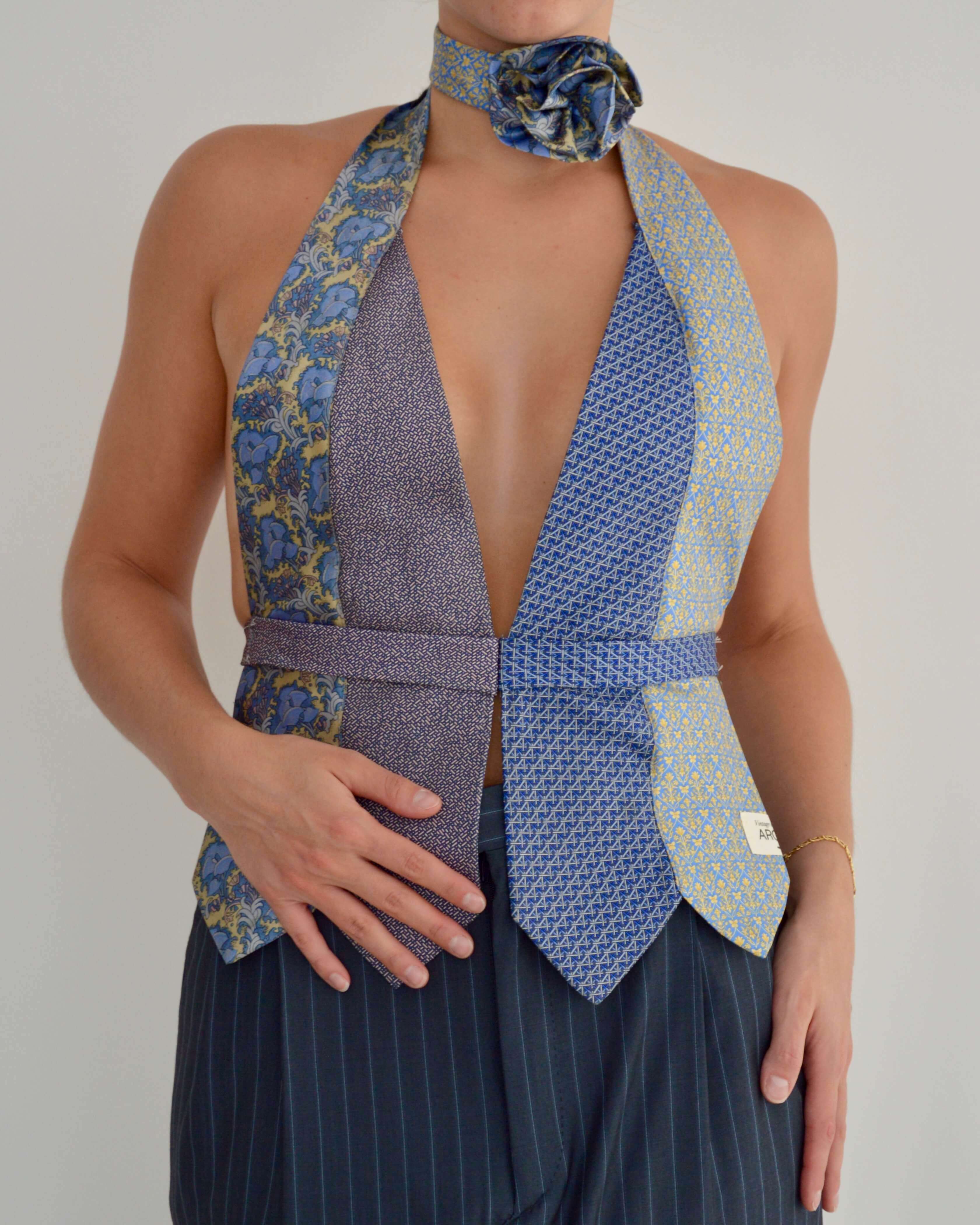 Gargantilla con lazo y flores - nº 8 (S/M)