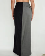 DUO Long Skirt - Dark on Top (S/M)