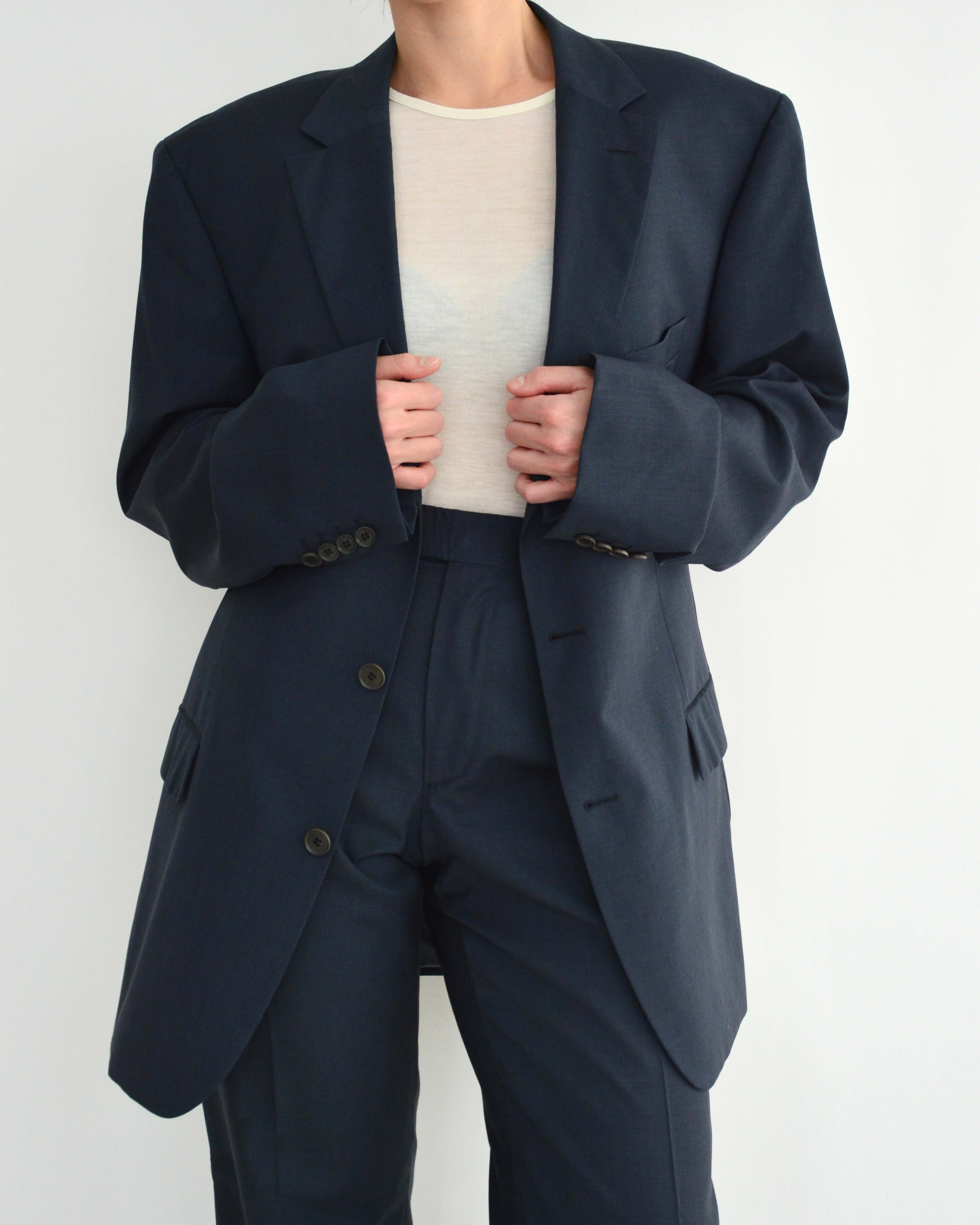 Suit - Navy (M- 38eu)