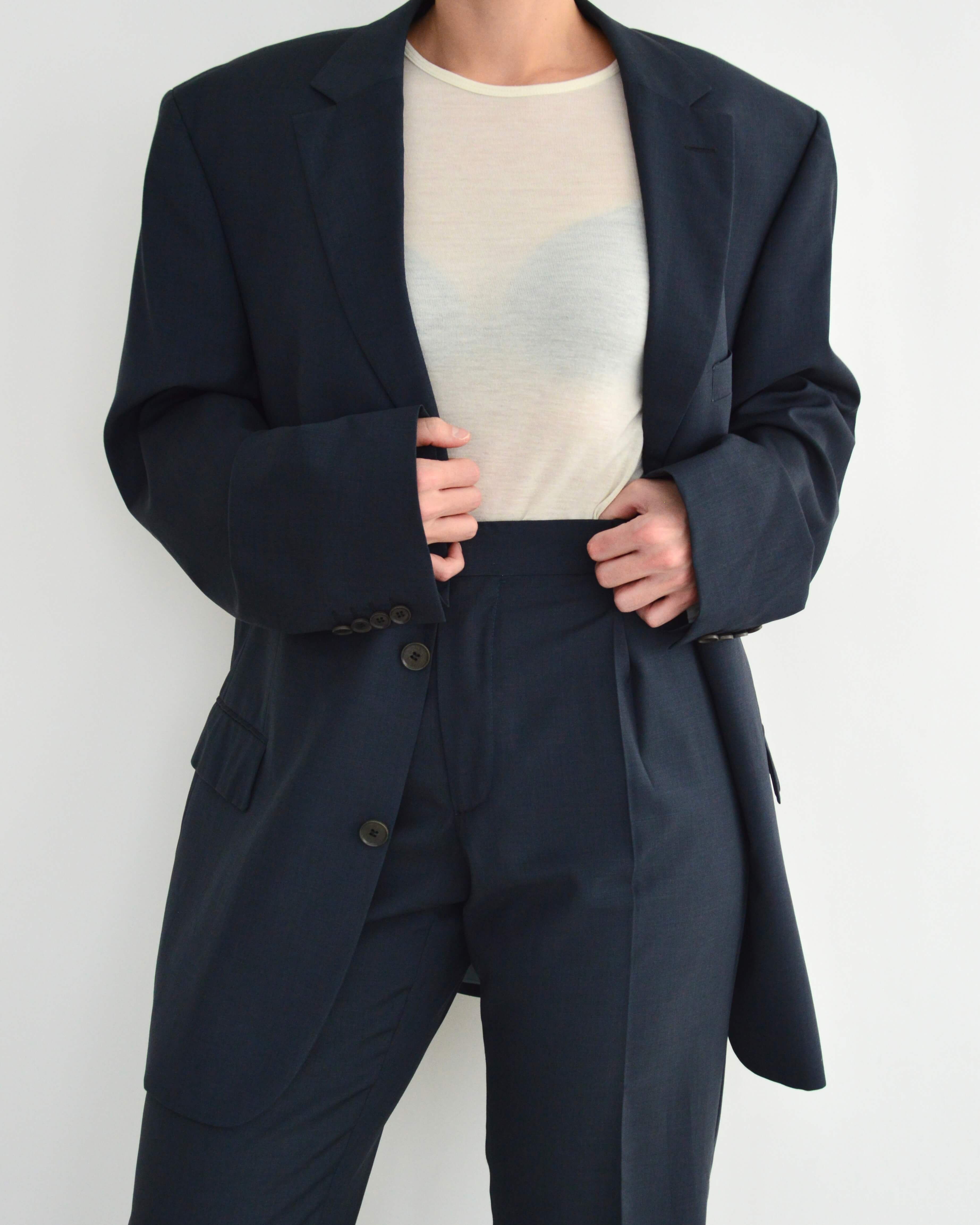 Suit - Navy (M- 38eu)