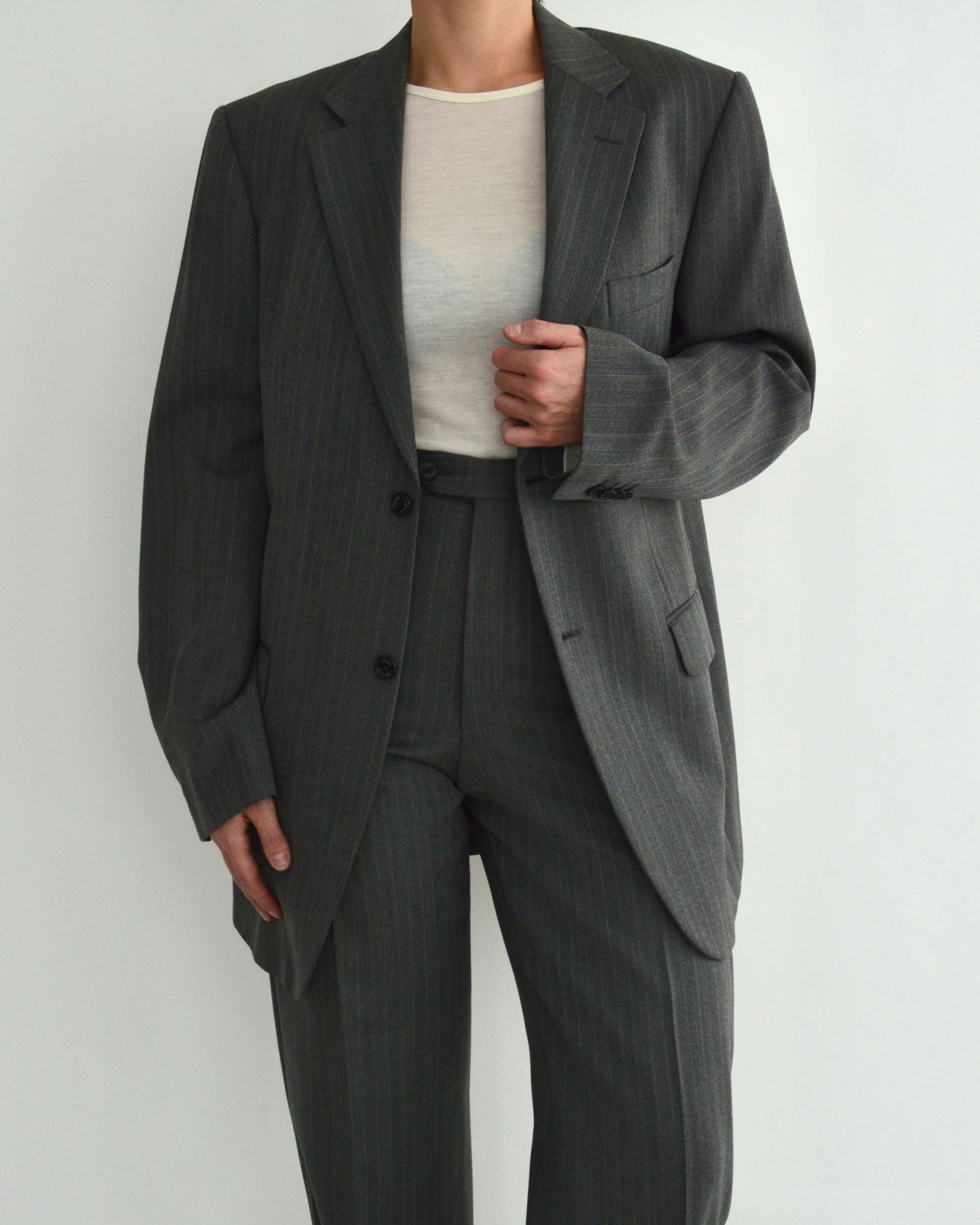 Suit - Grey Lines (S - 36eu)