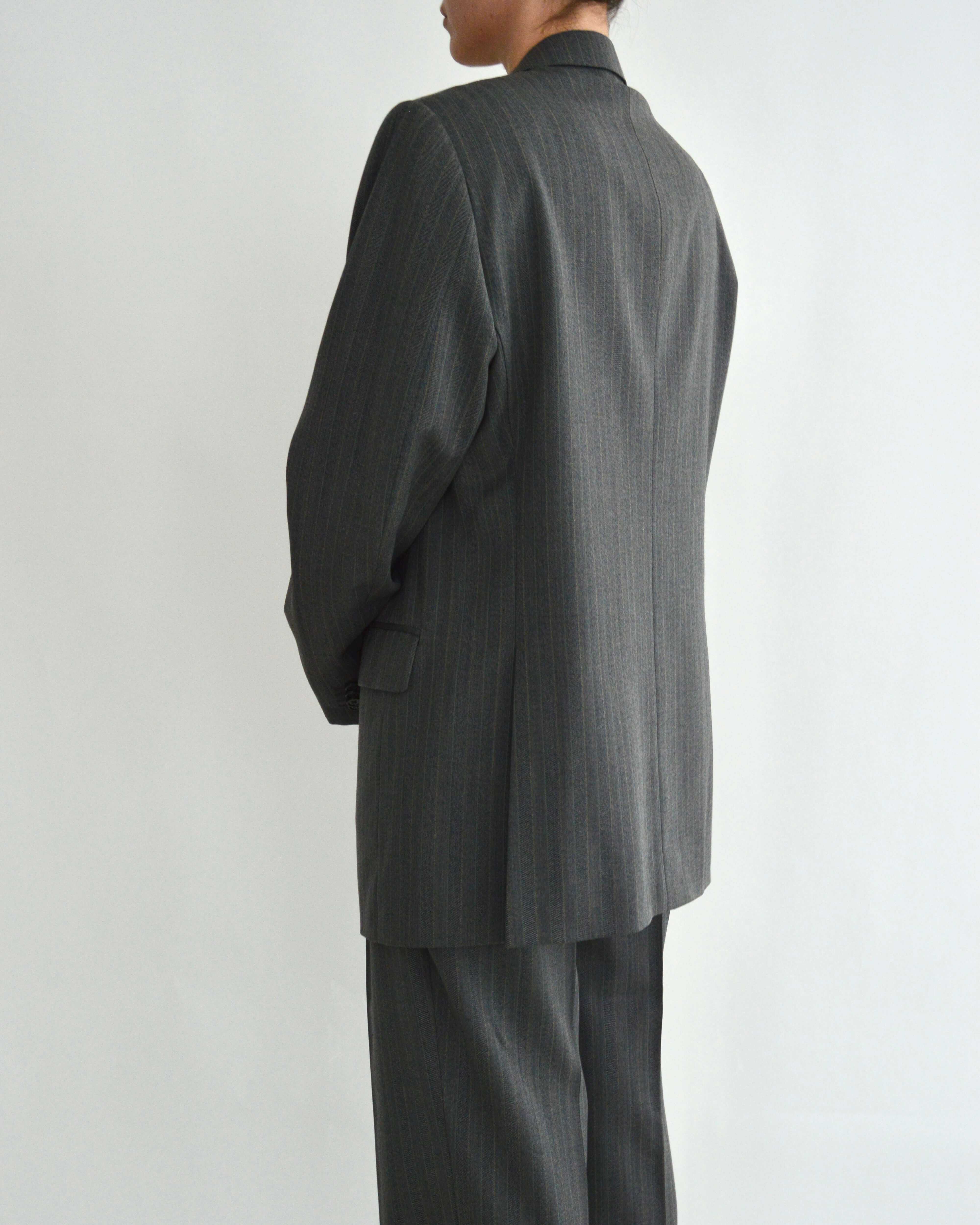 Suits – ARCHIVE The Label