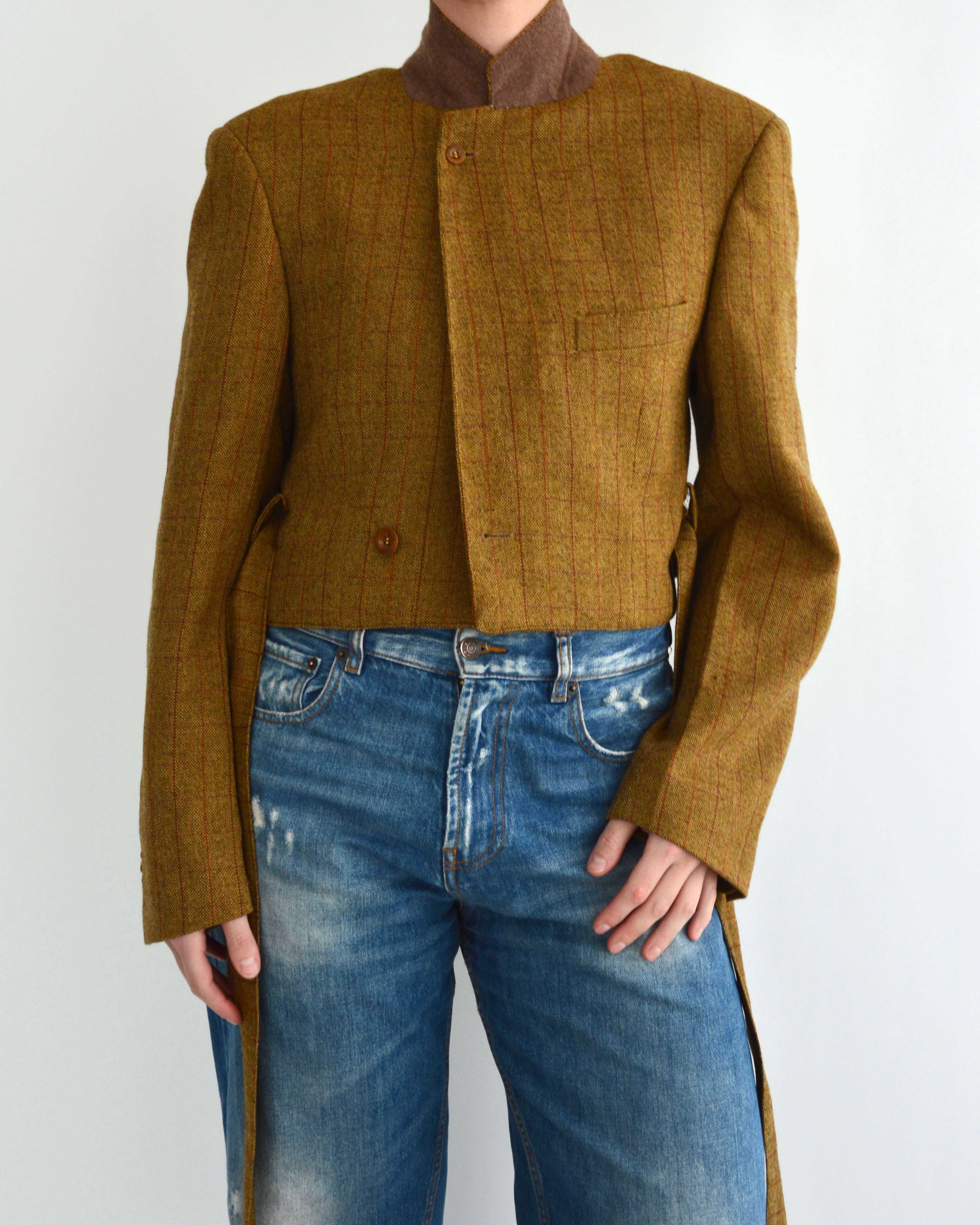 Tied-up Blazer - Checkred Perfection (M)