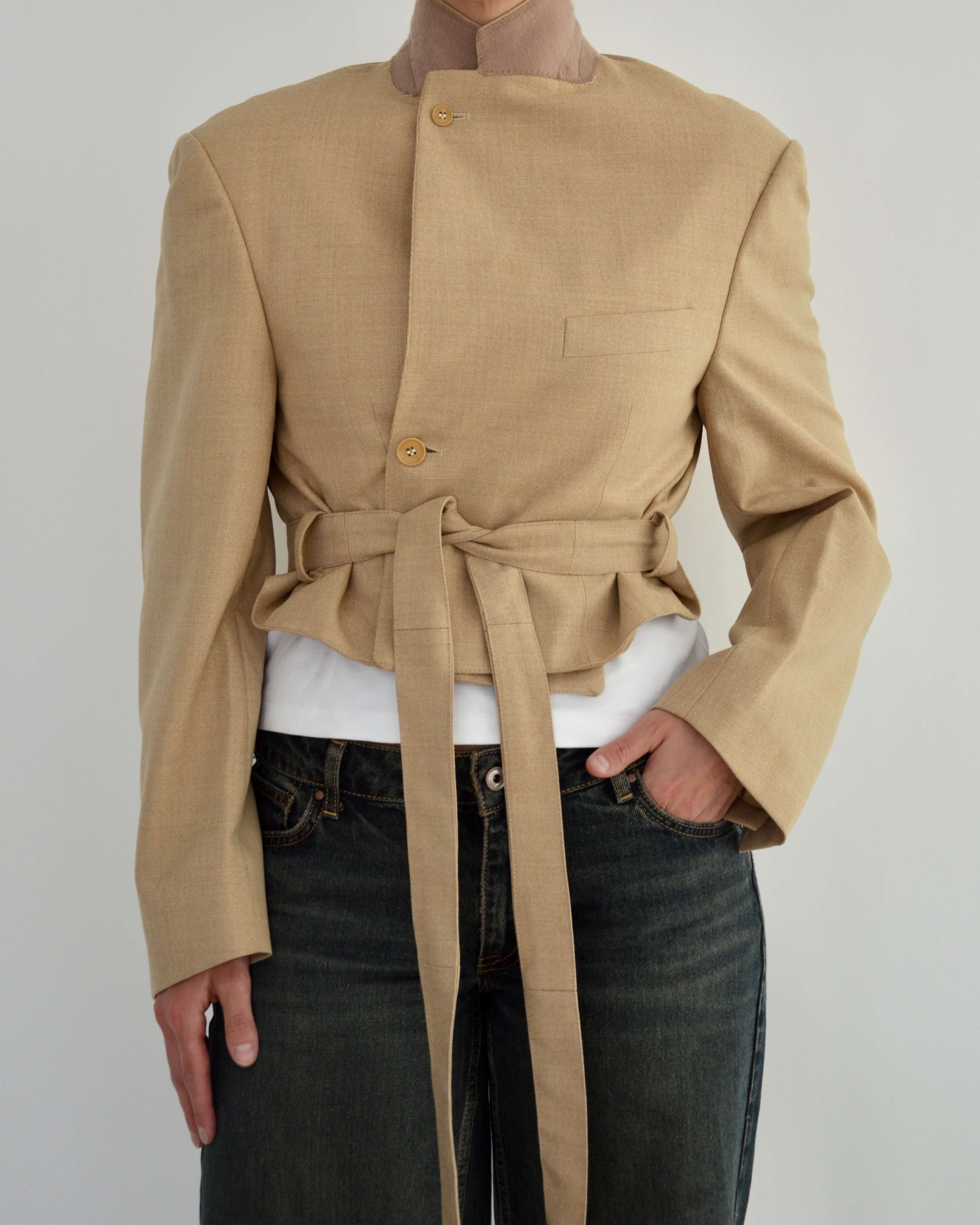 Tied-up Blazer - Cream (M - L)