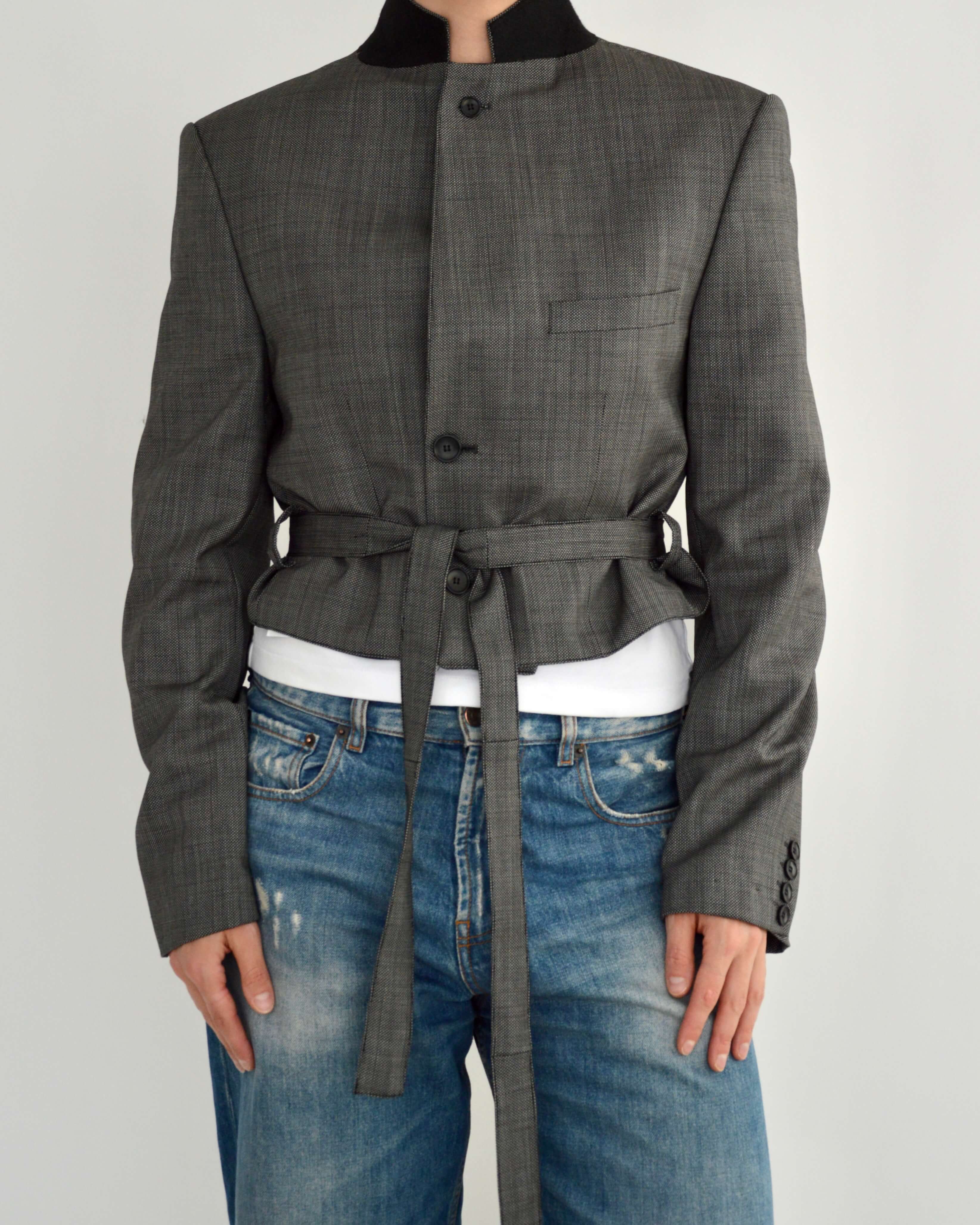 Tied-up Blazer - Business Perfection (M)