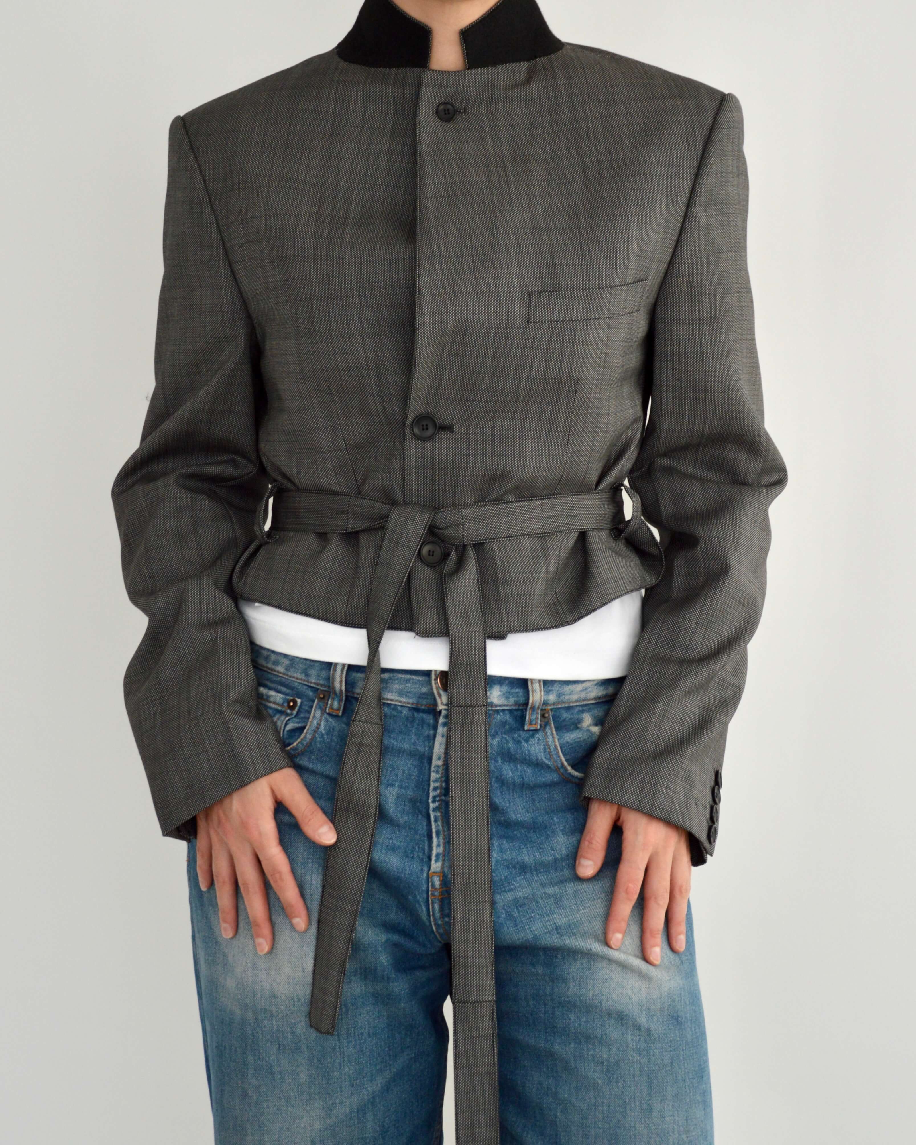 Tied-up Blazer - Business Perfection (M)