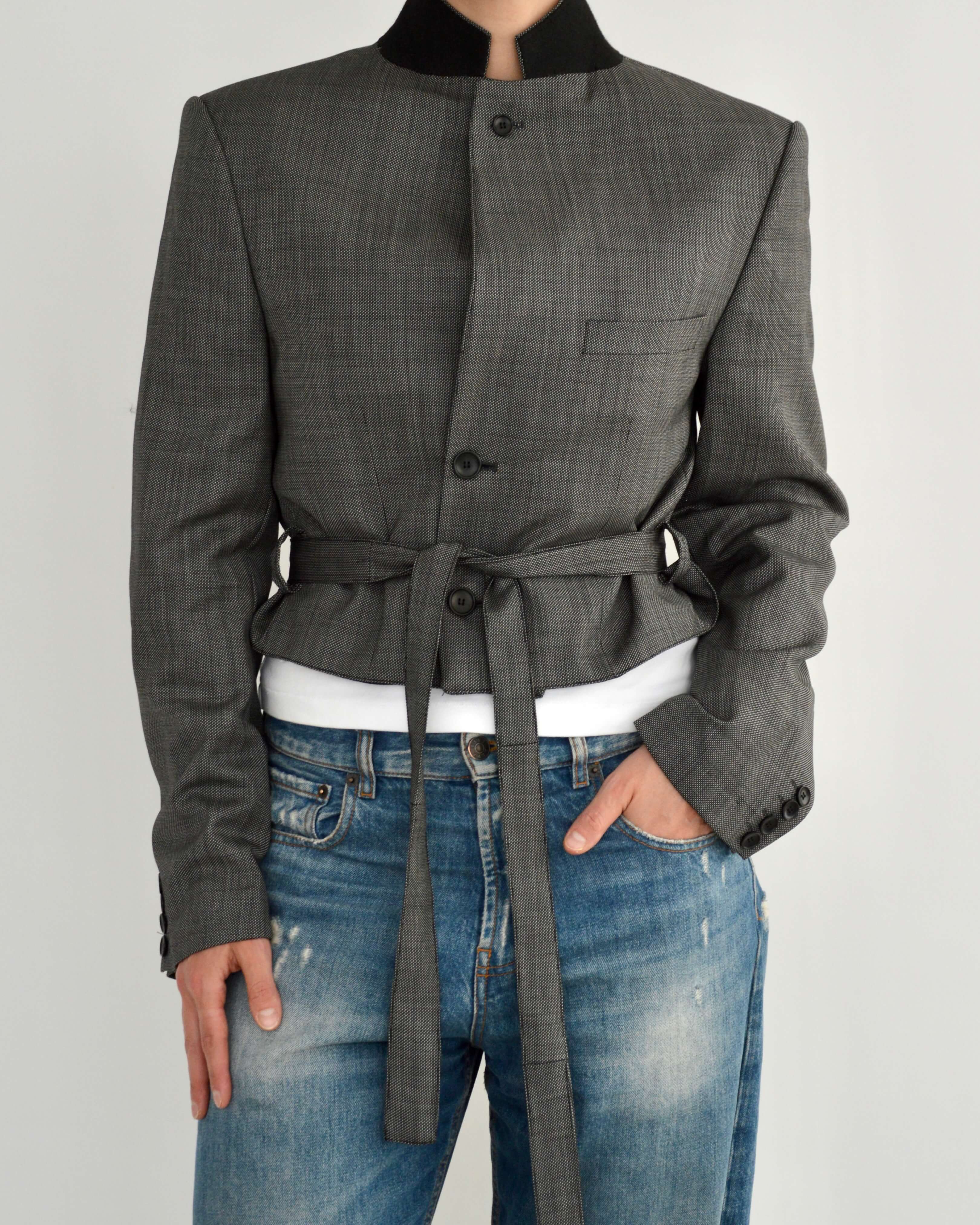 Tied-up Blazer - Business Perfection (M)