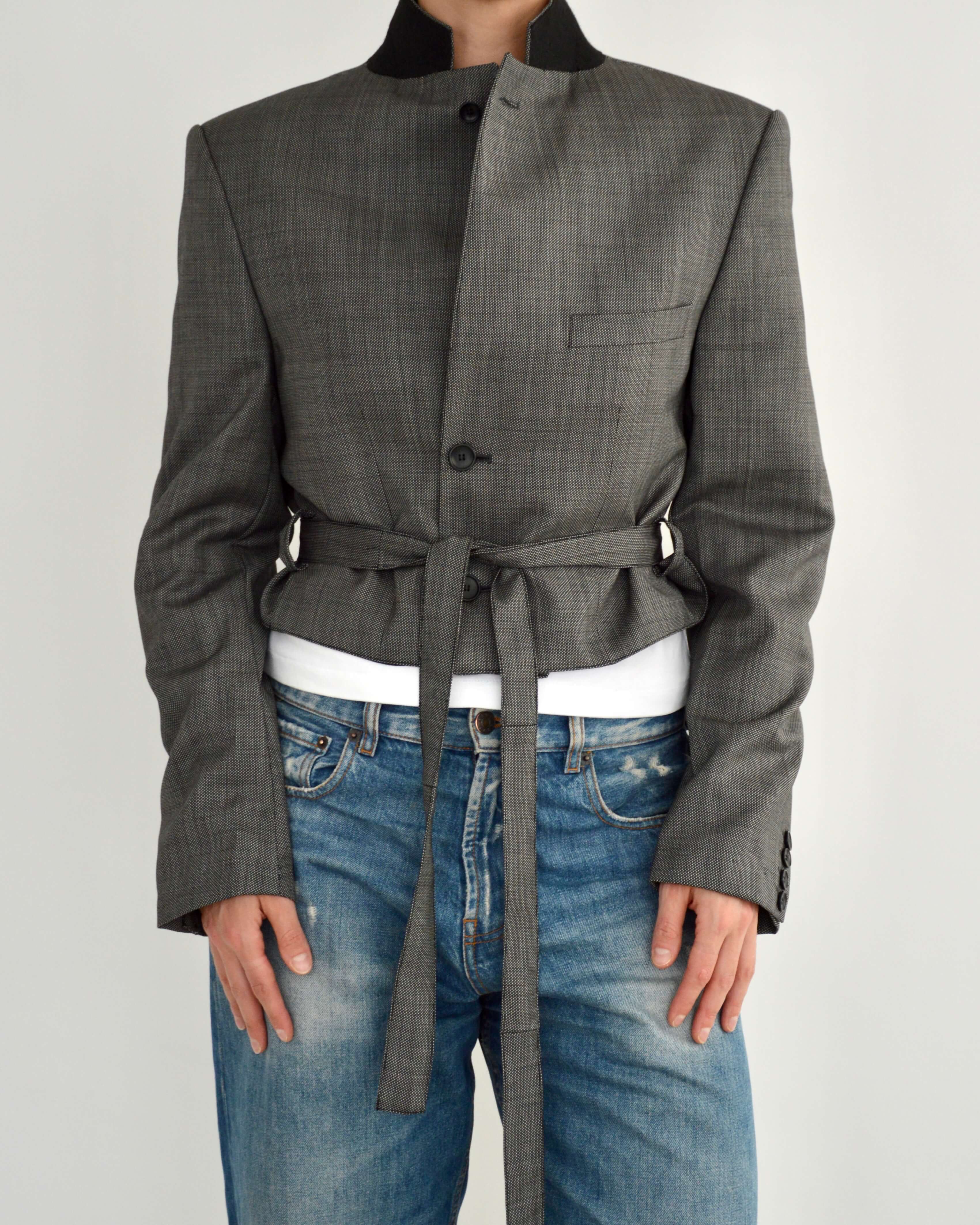 Tied-up Blazer - Business Perfection (M)