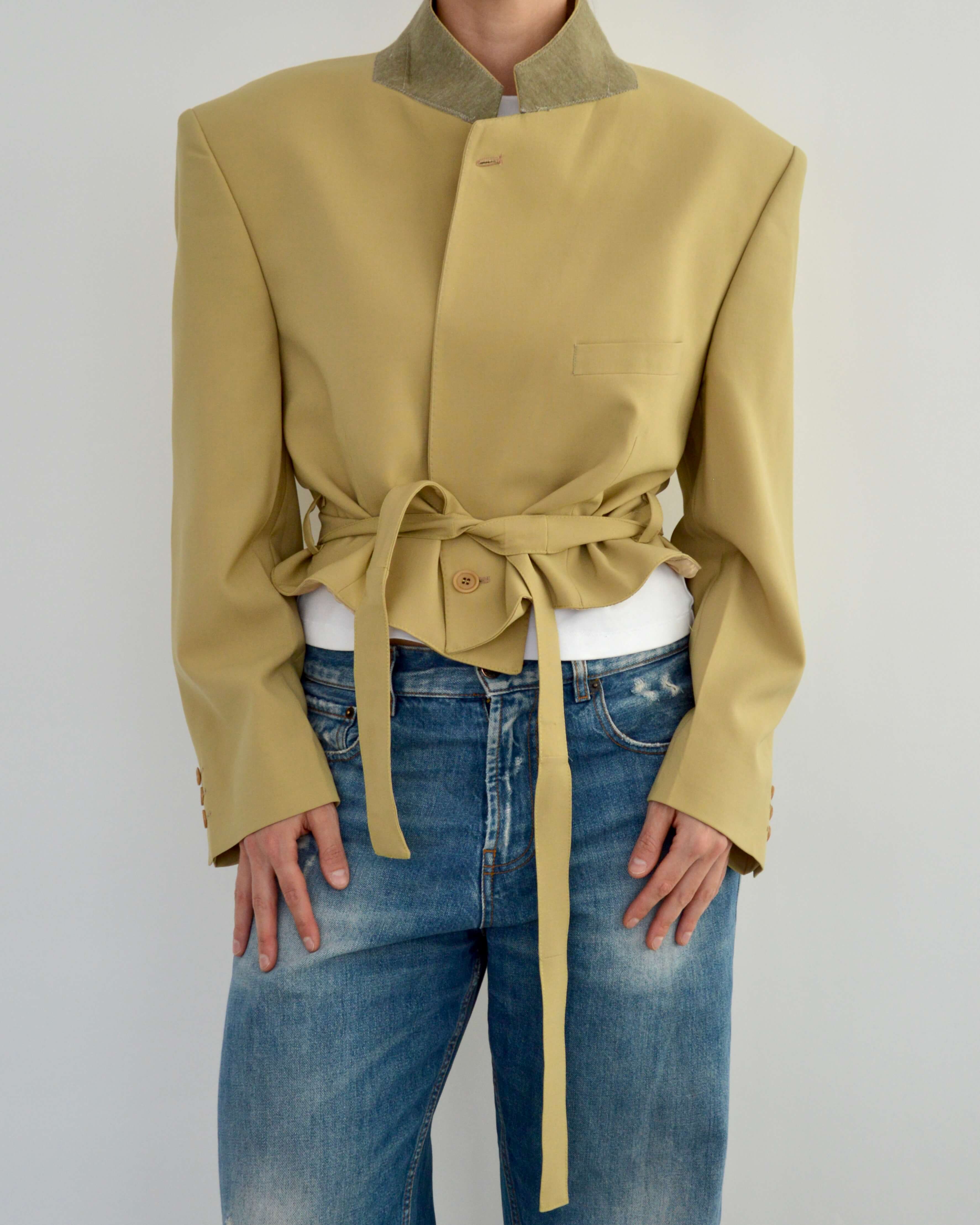 Tied-up Blazer - Golden (L)