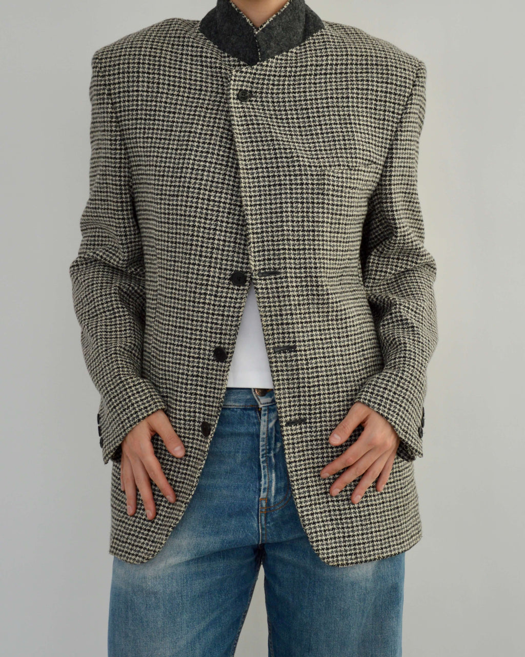 High Neck Blazer - Textured (M)