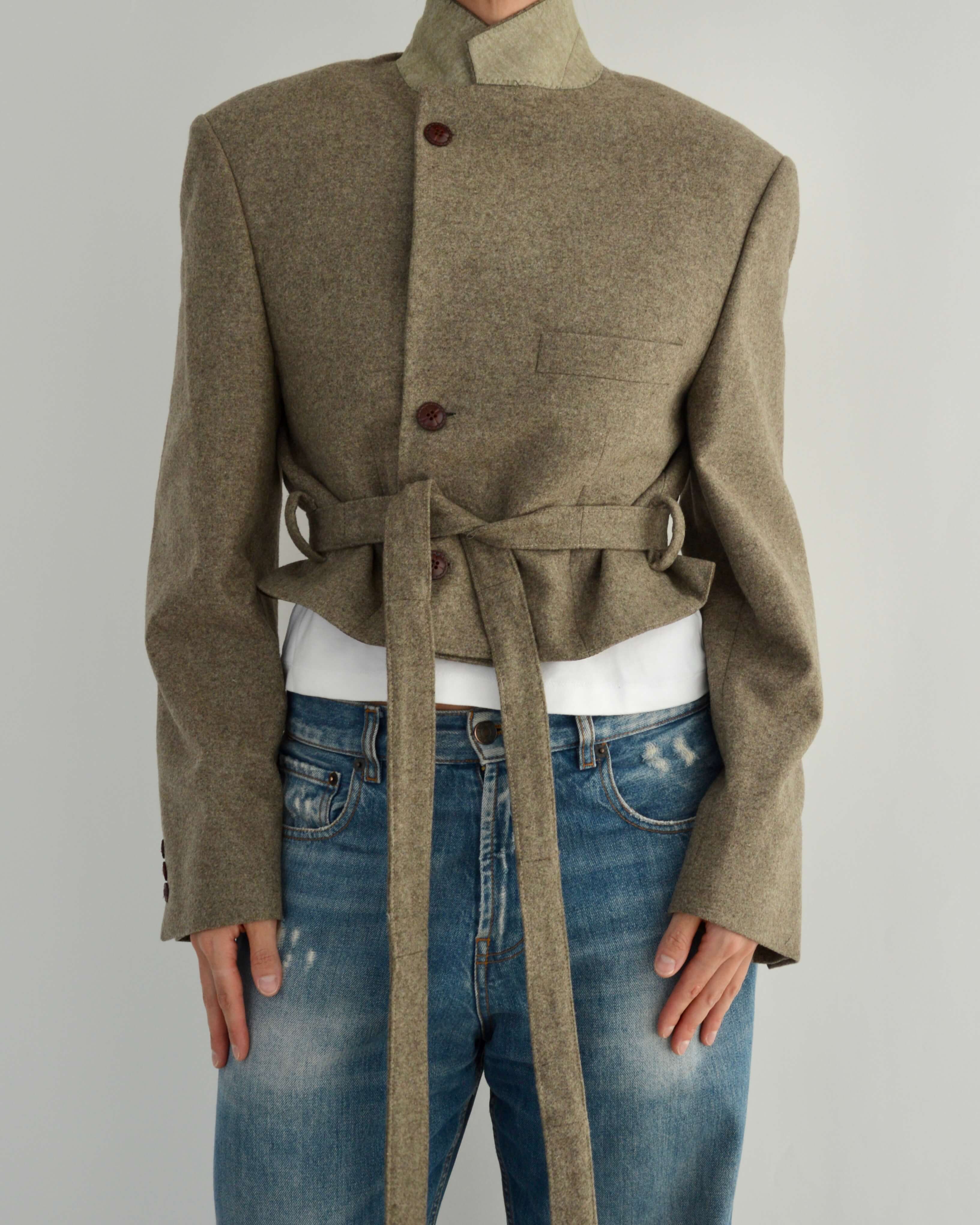 Tied-up Blazer - Softest Beige