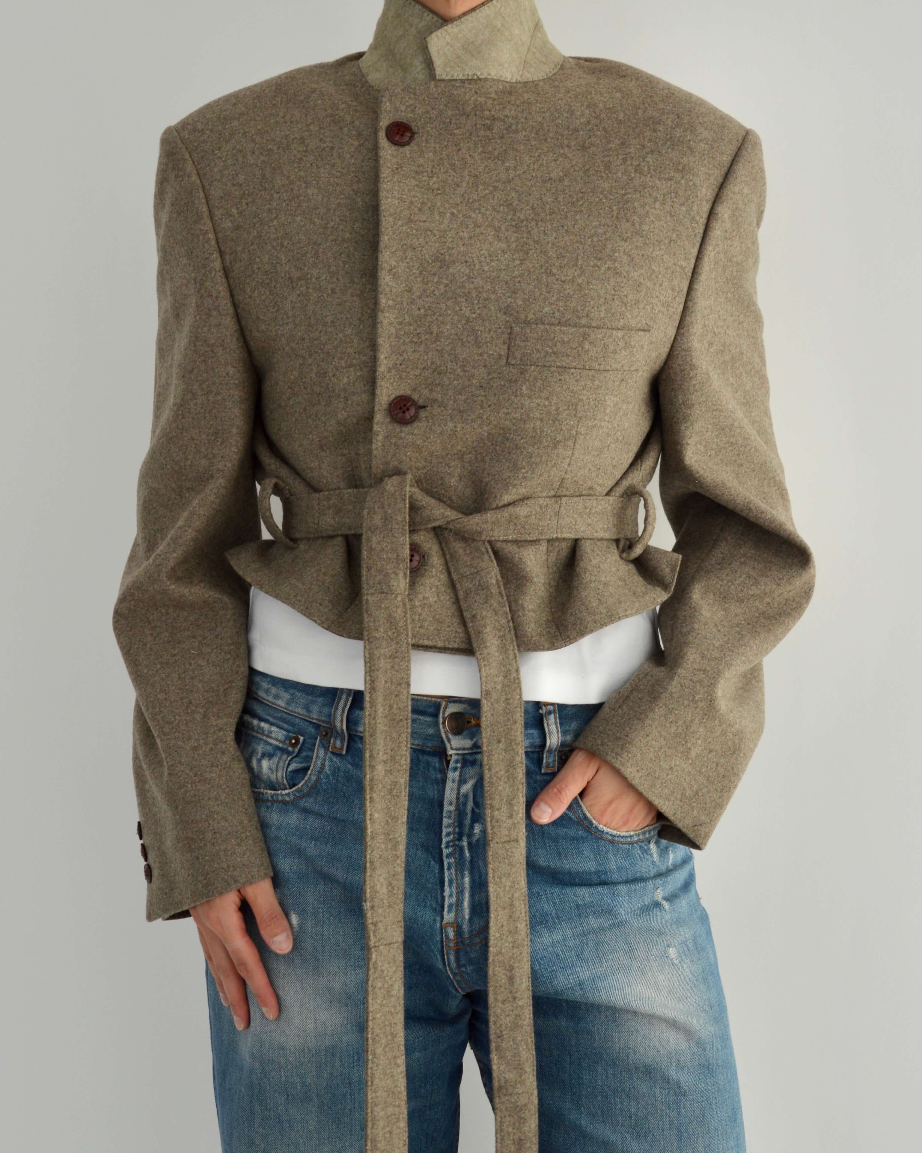 Tied-up Blazer - Softest Beige