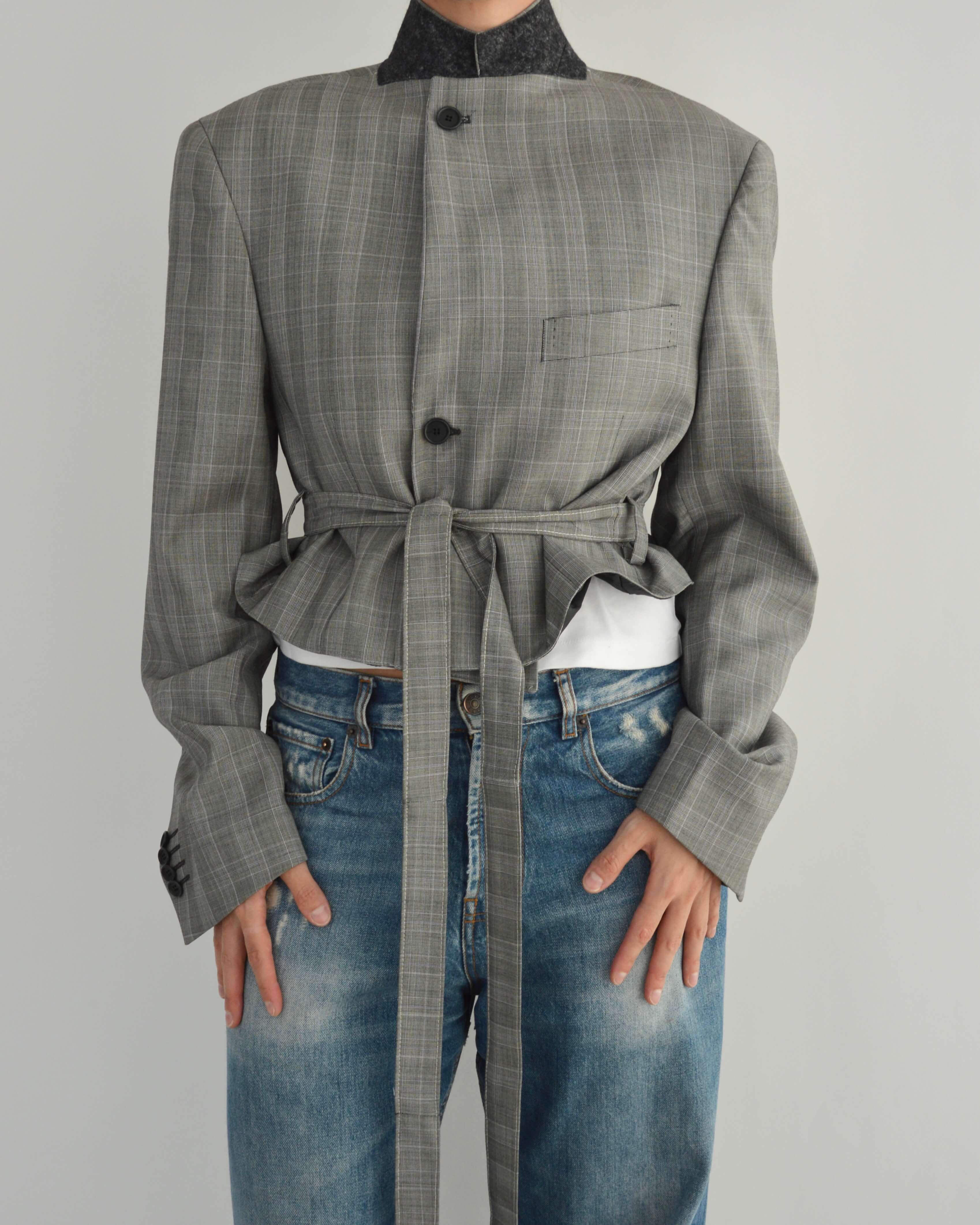 Tied-up Blazer - Checkred Grey