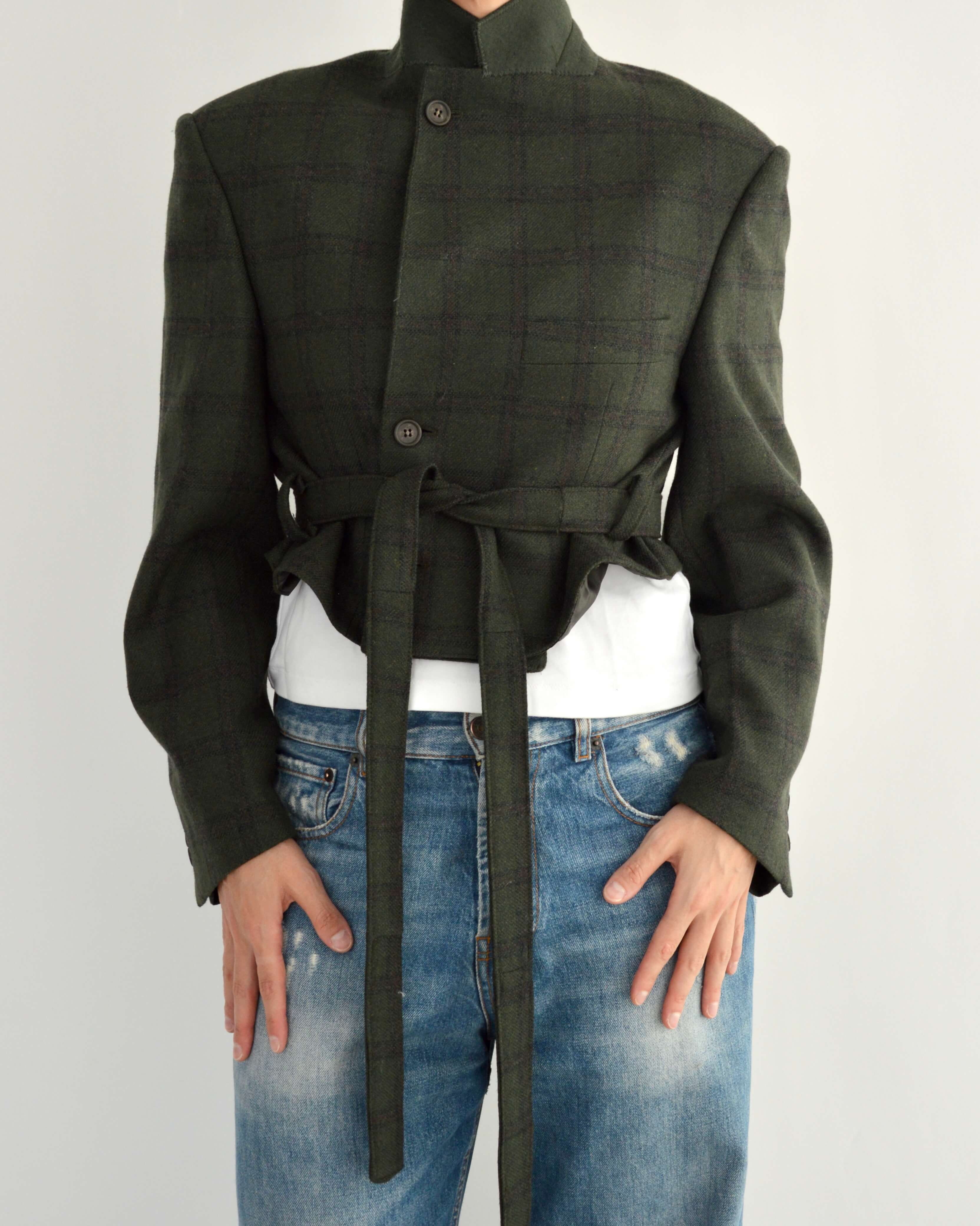 Tied-up Blazer - English Countryside
