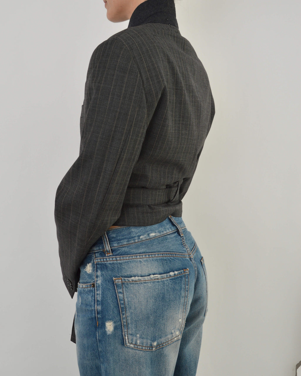 Tied-up Blazer - Grey Stripped (M)