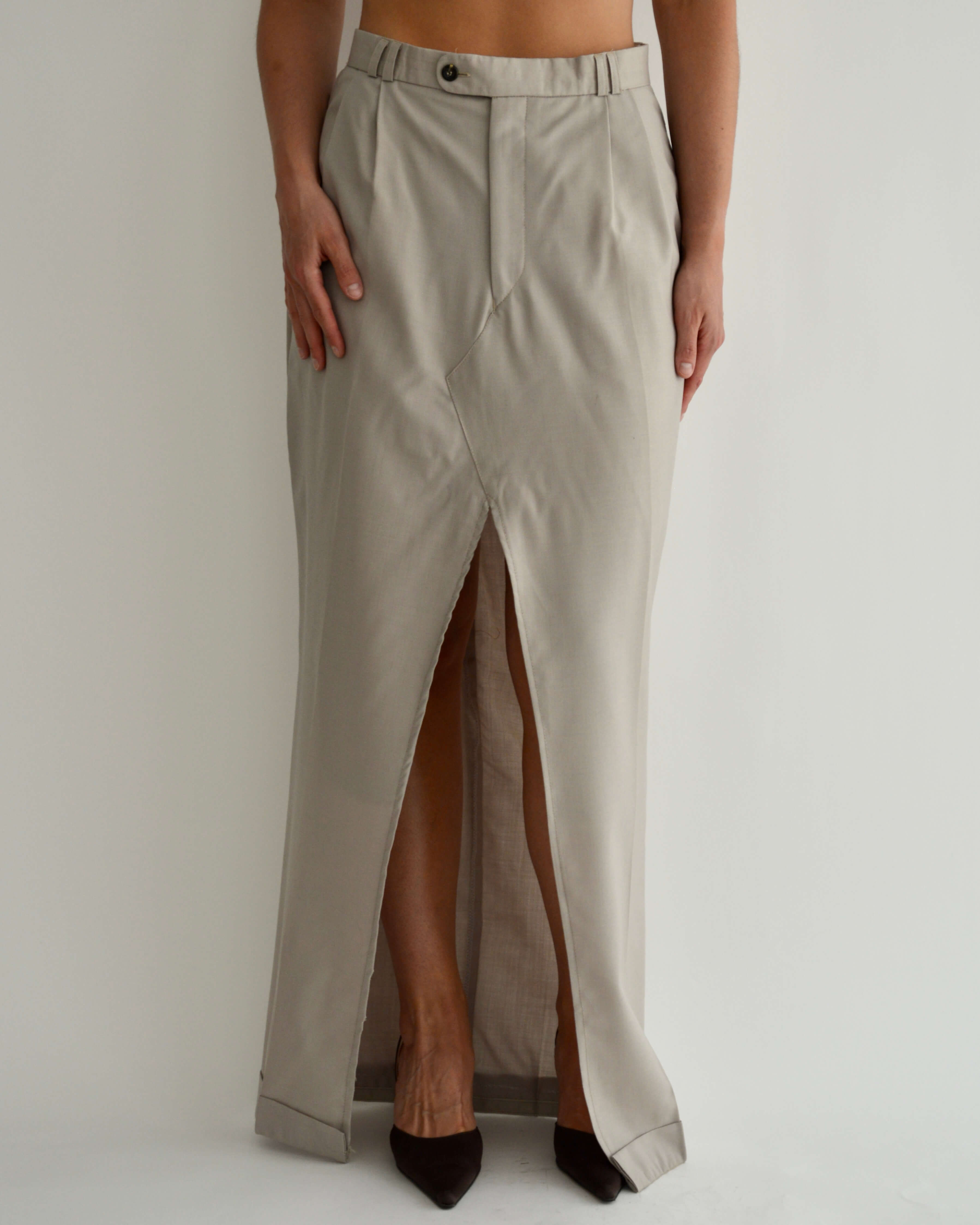 Long Skirt - Beige Tall (L)