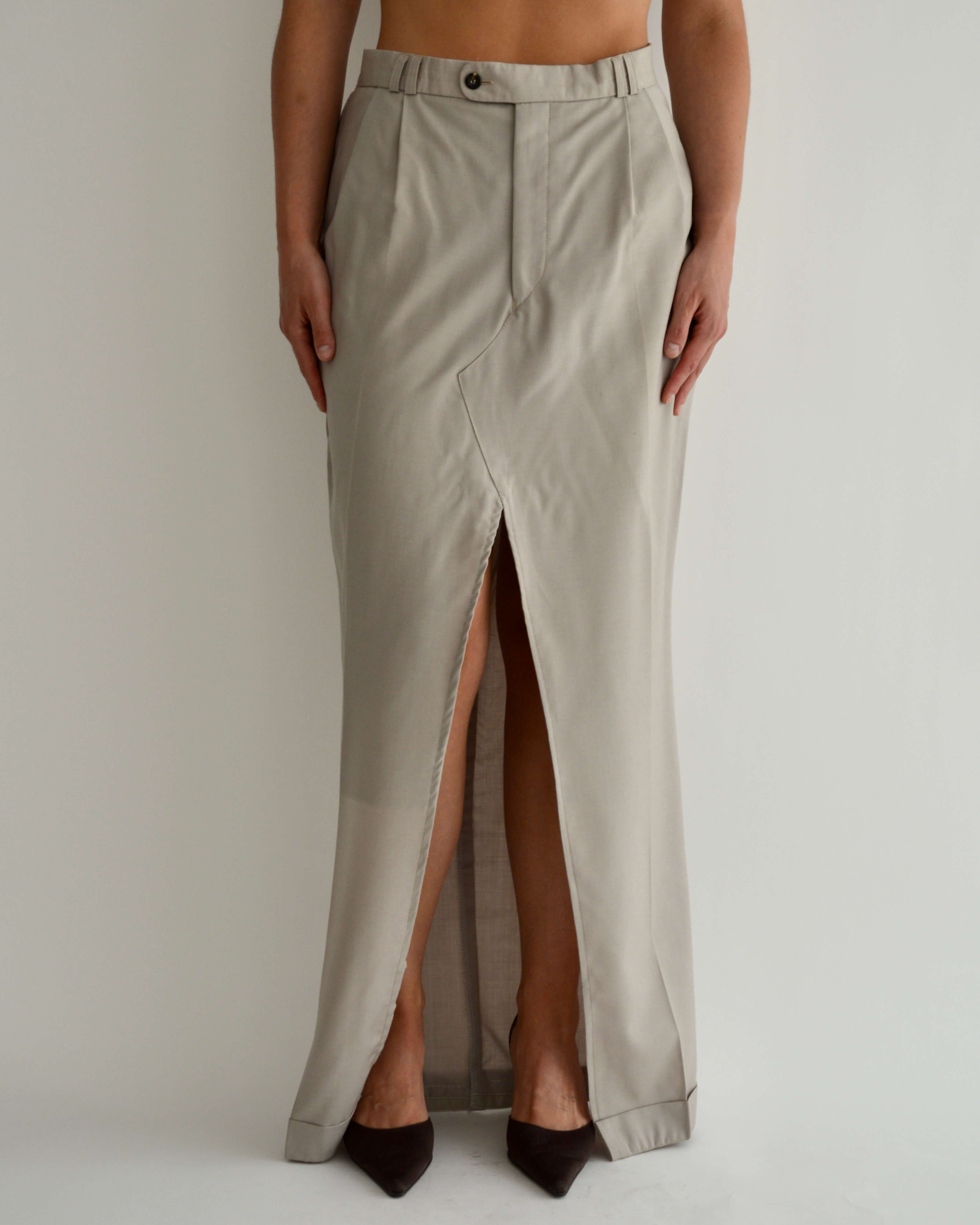 Long Skirt - Beige Tall (L)