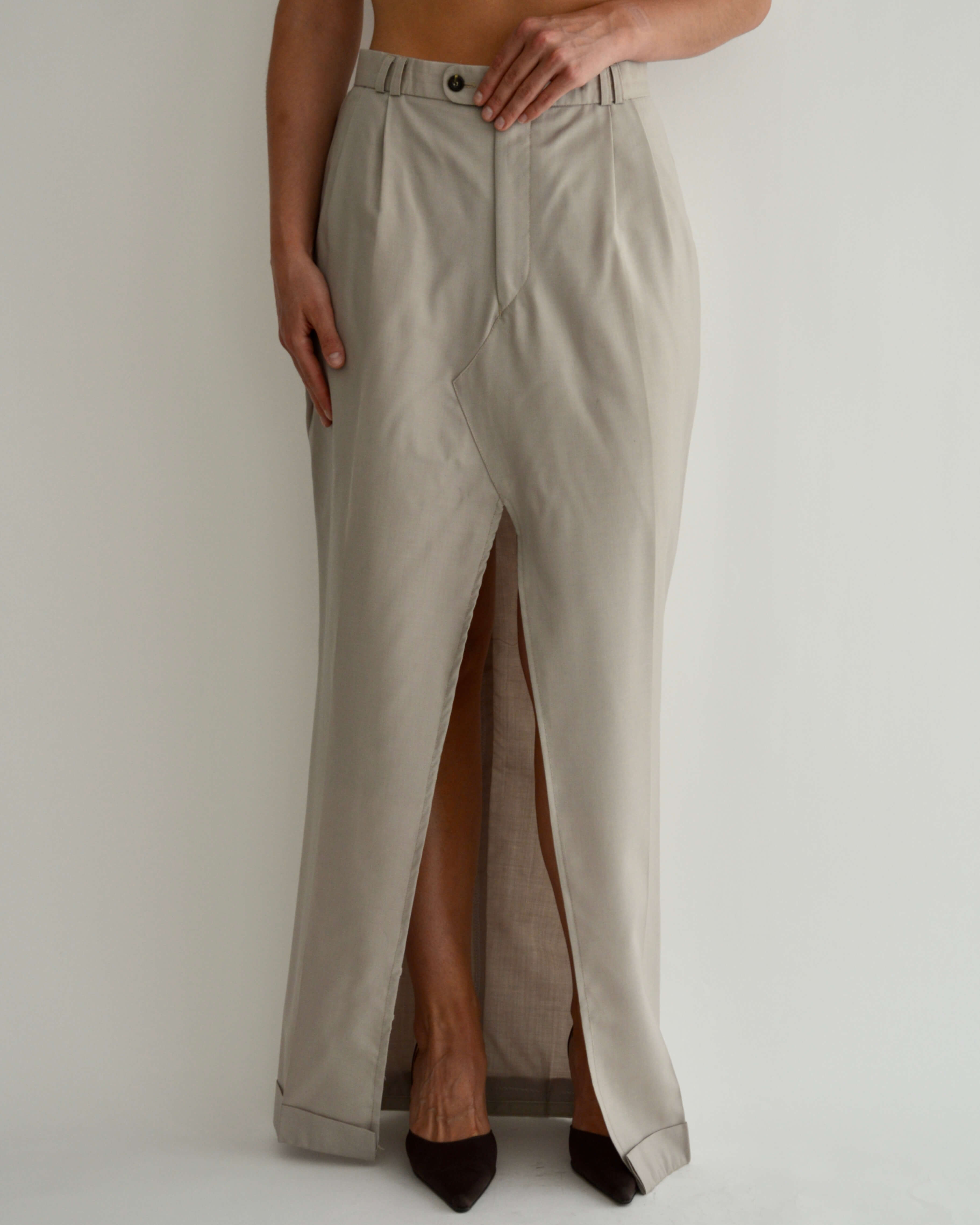 Long Skirt - Beige Tall (L)
