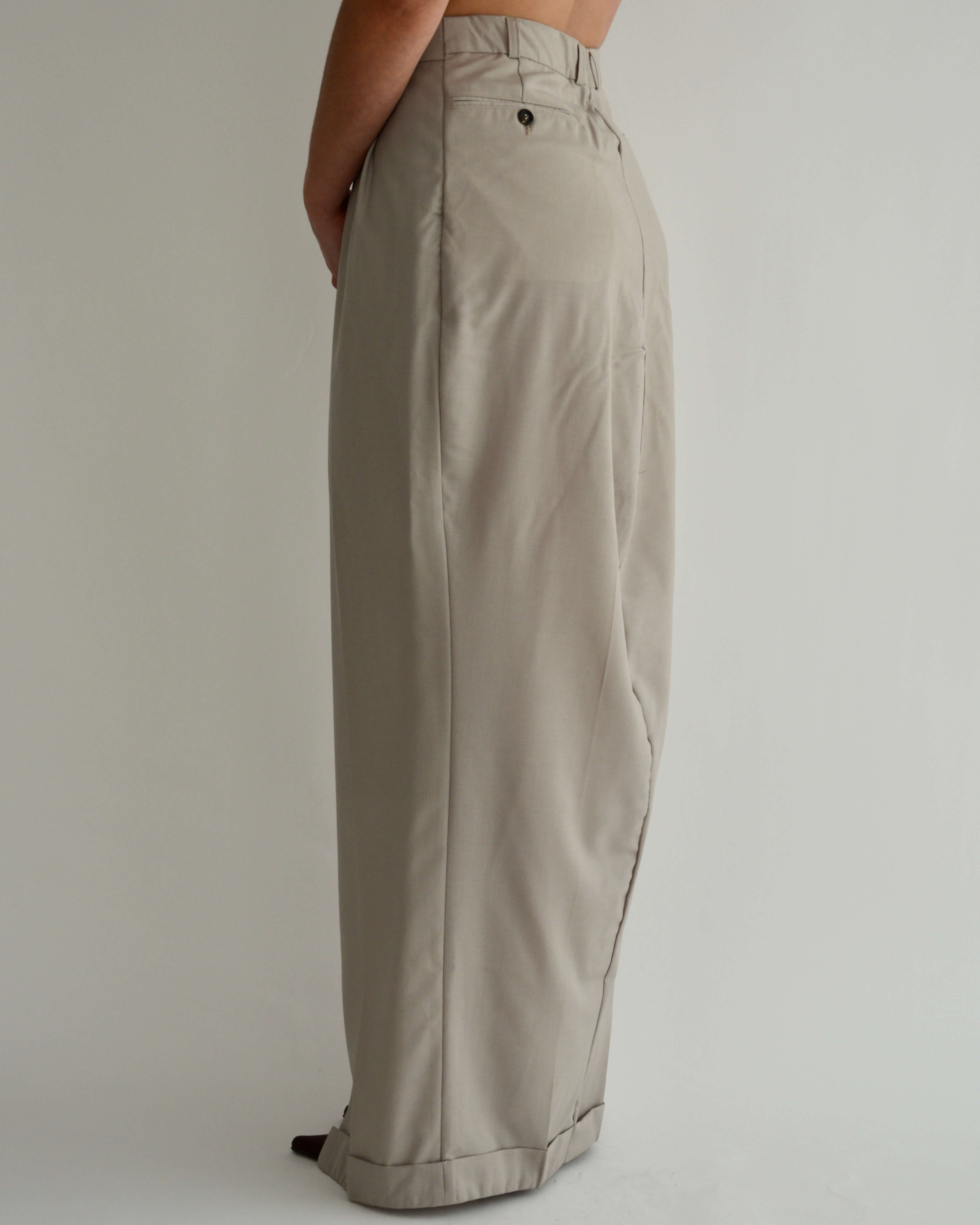 Long Skirt - Beige Tall (L)