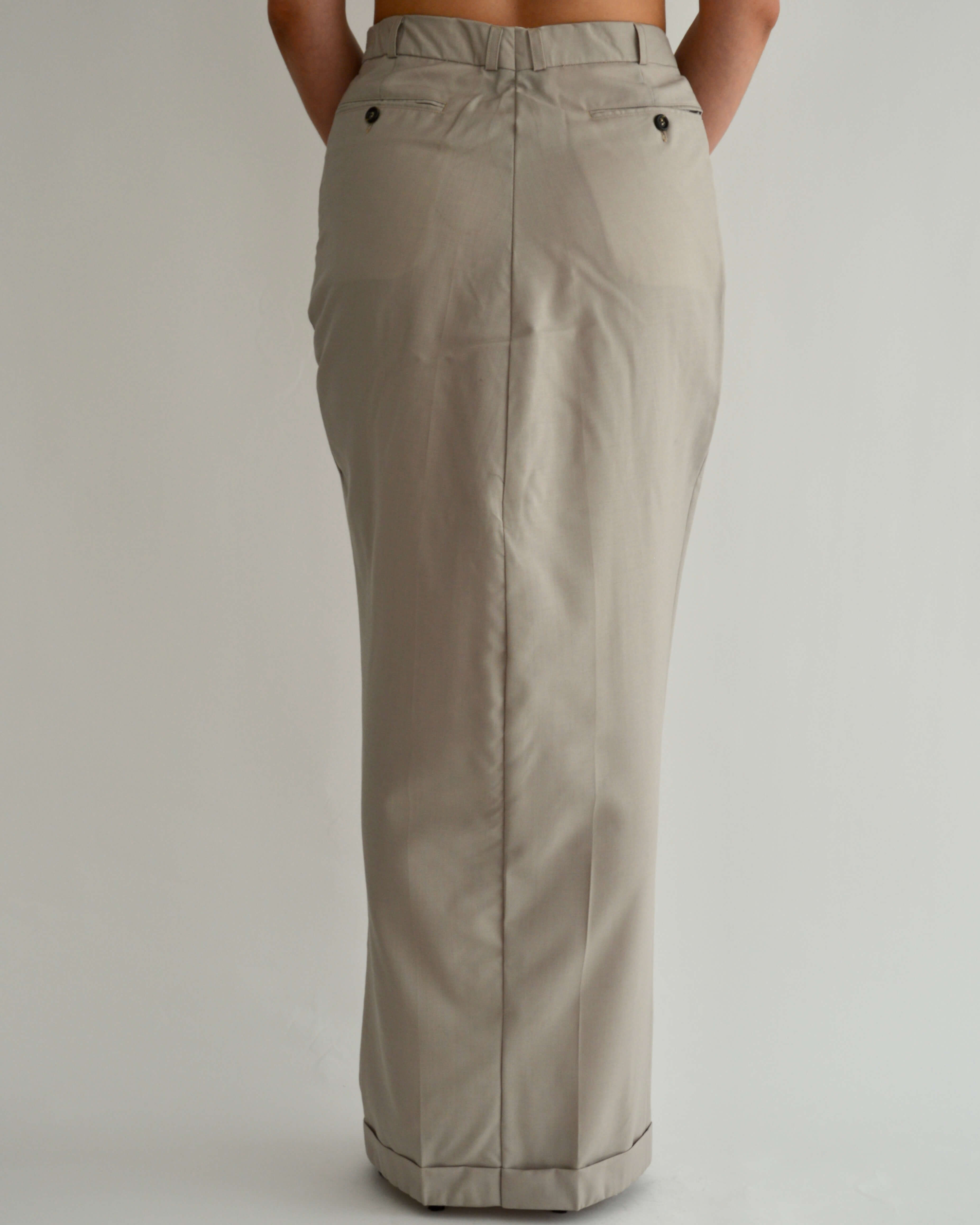 Long Skirt - Beige Tall (L)
