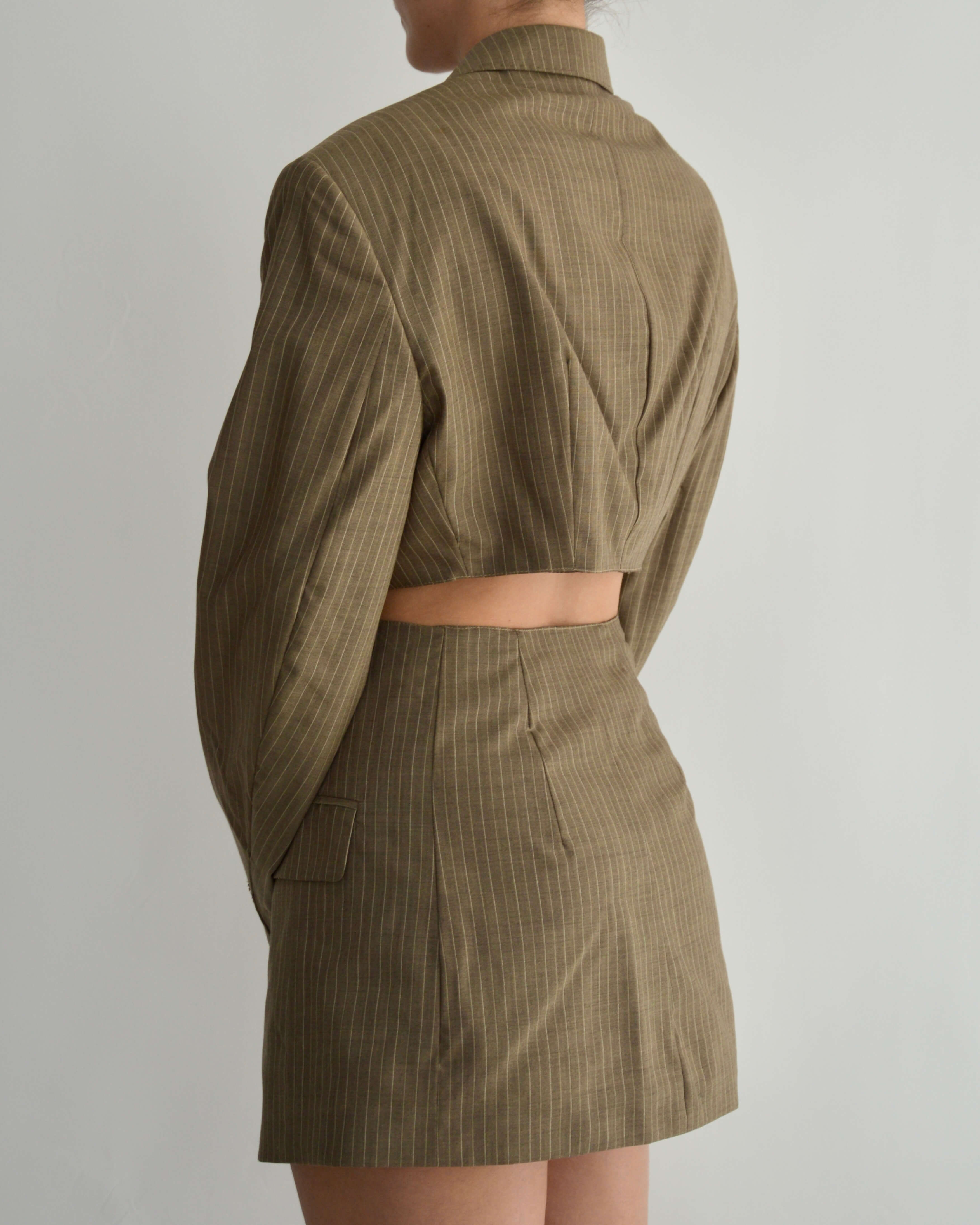 Blaset - Light Brown Lines (S/M)