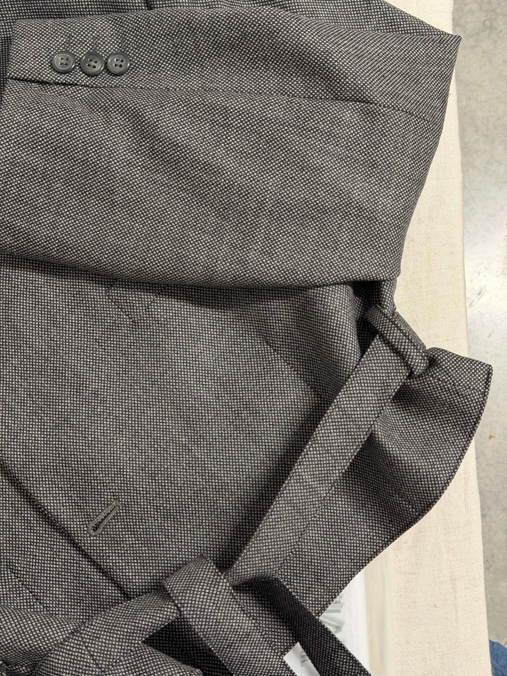 Tied-up Blazer - Textured Business (M)