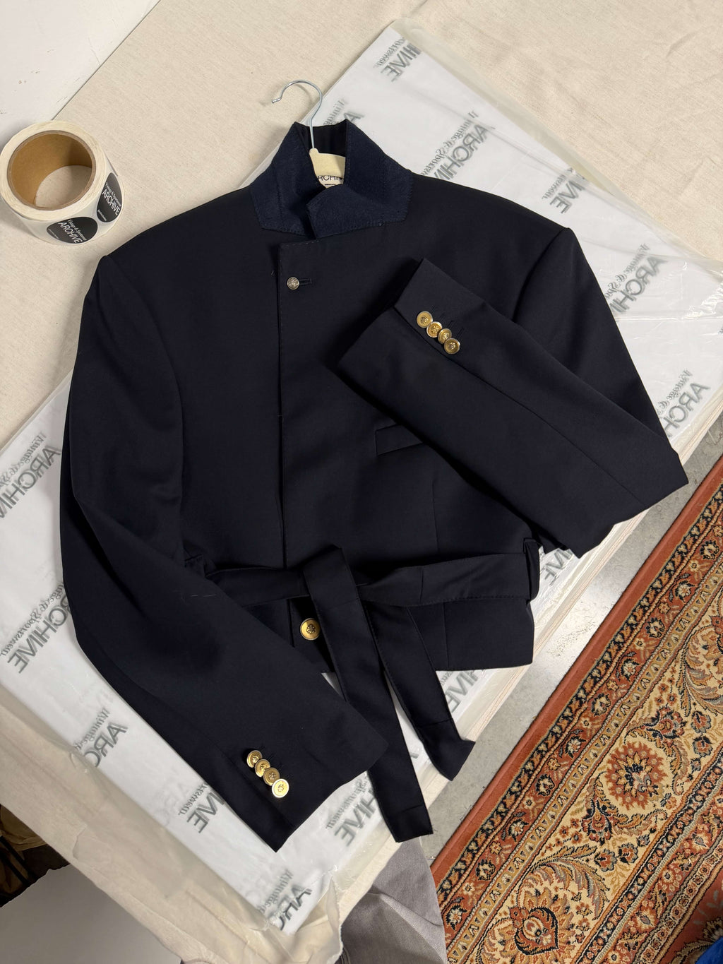 Tied-up Blazer - Oxford Gold (M)