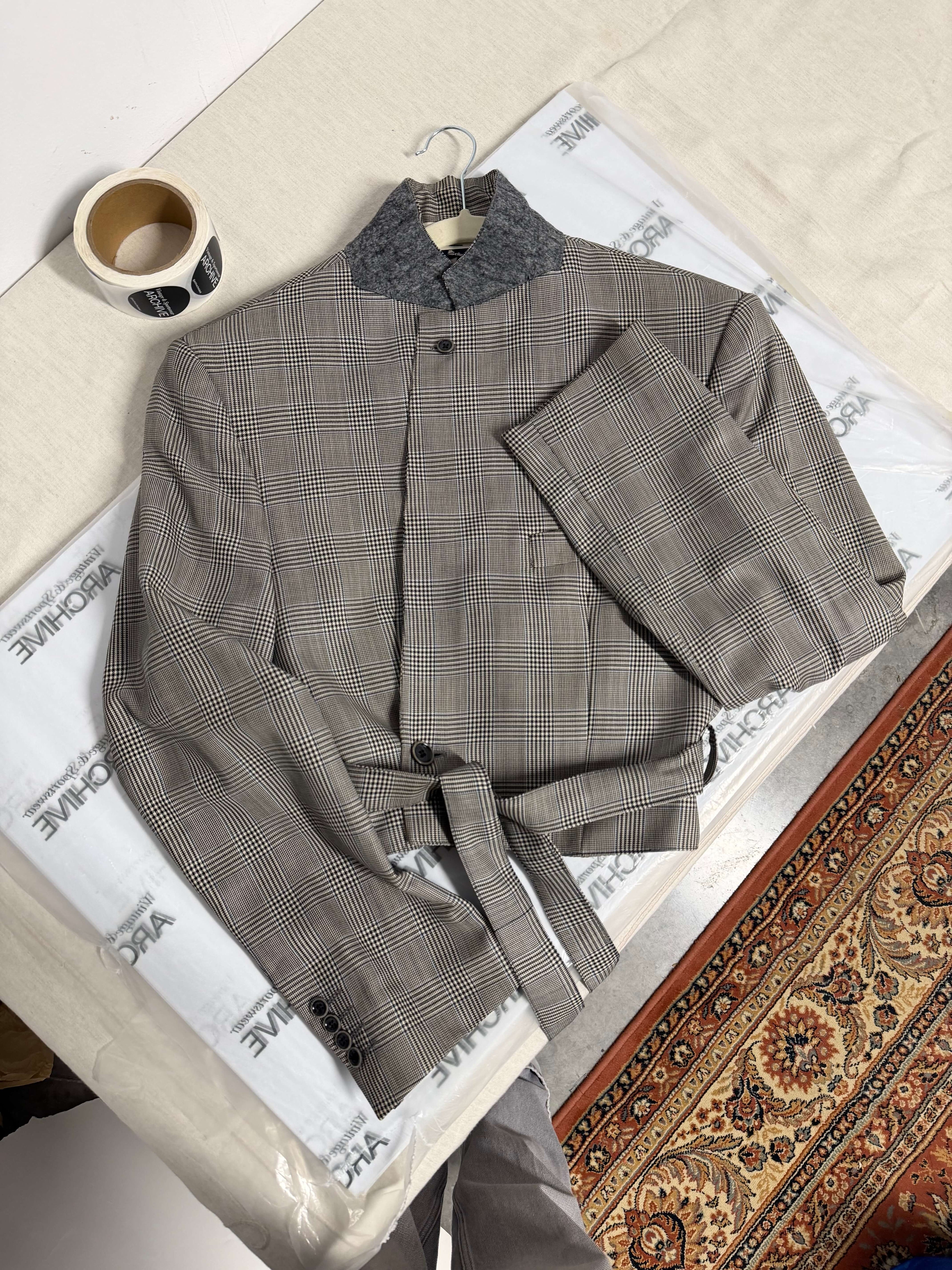 Tied-up Blazer - Checkred Grey (L)