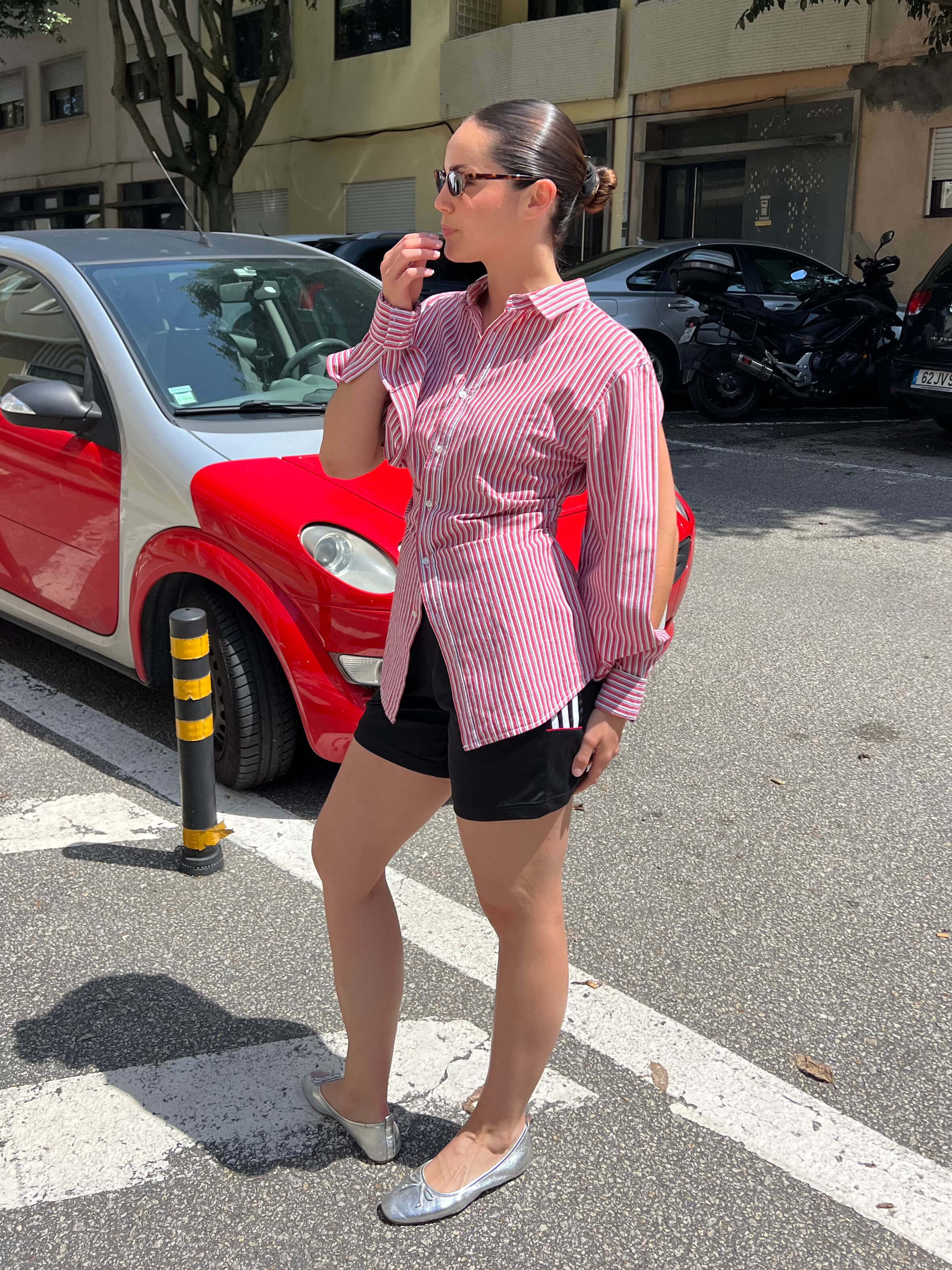 Chemise cintrée à rayures rouges (S/M)