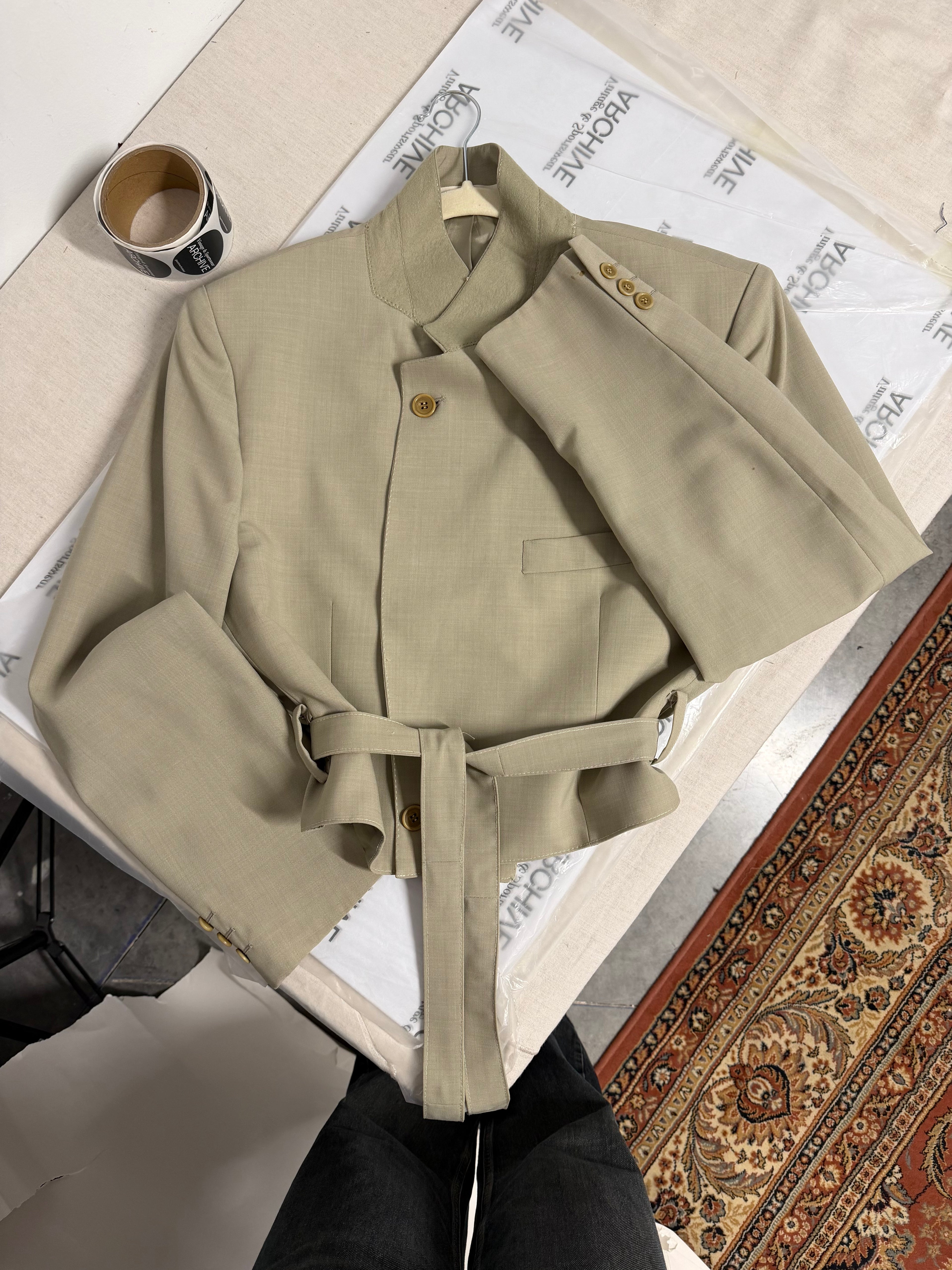 Tied-up Blazer - Light Beige (M)