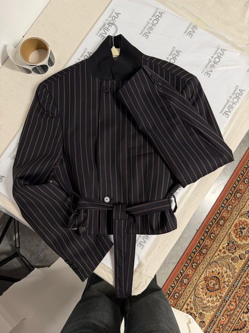 Tied-up Blazer in Fine Dark Navy, view 2