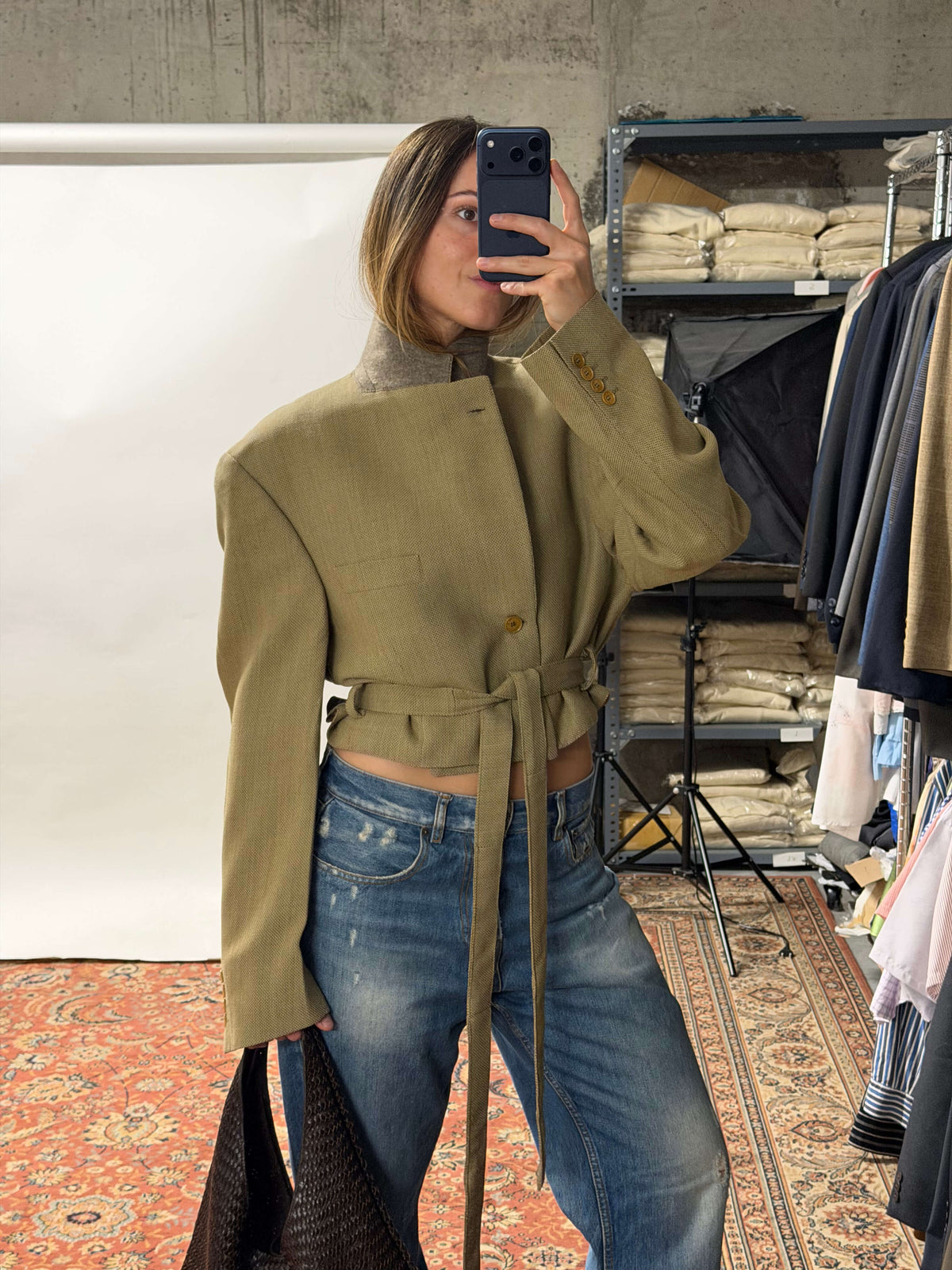 Tied-up Blazer in Golden, view 4