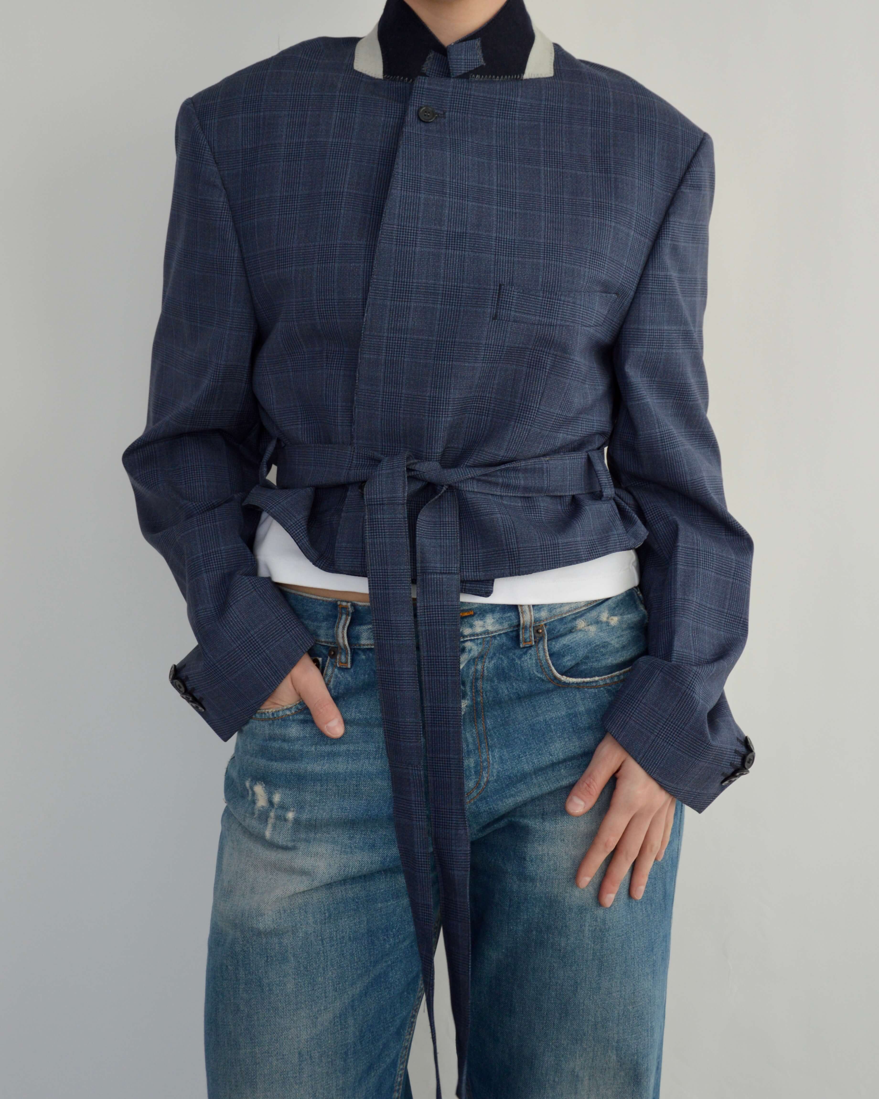 Tied-up Blazer - Navy Collar (L)