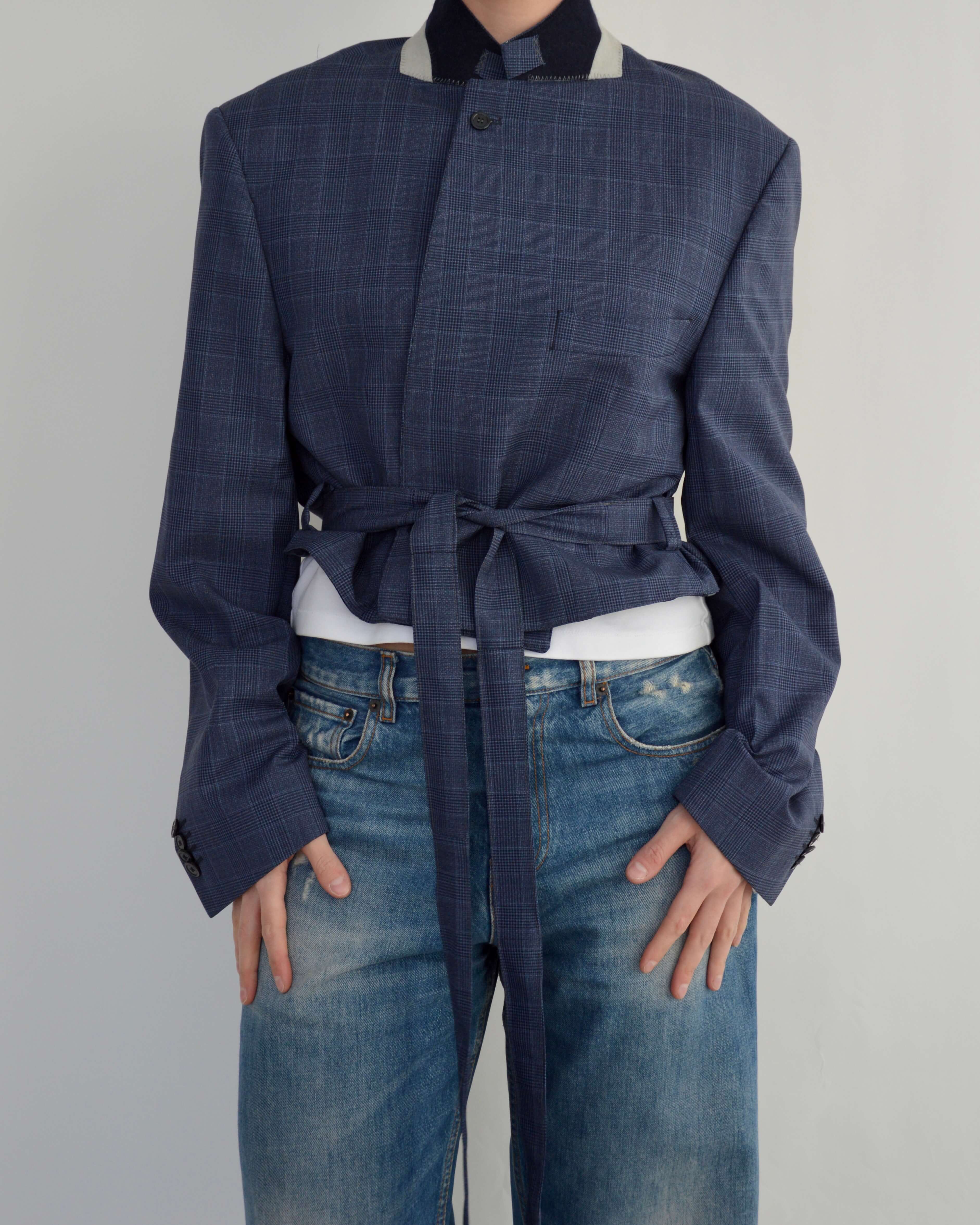 Tied-up Blazer - Navy Collar (L)