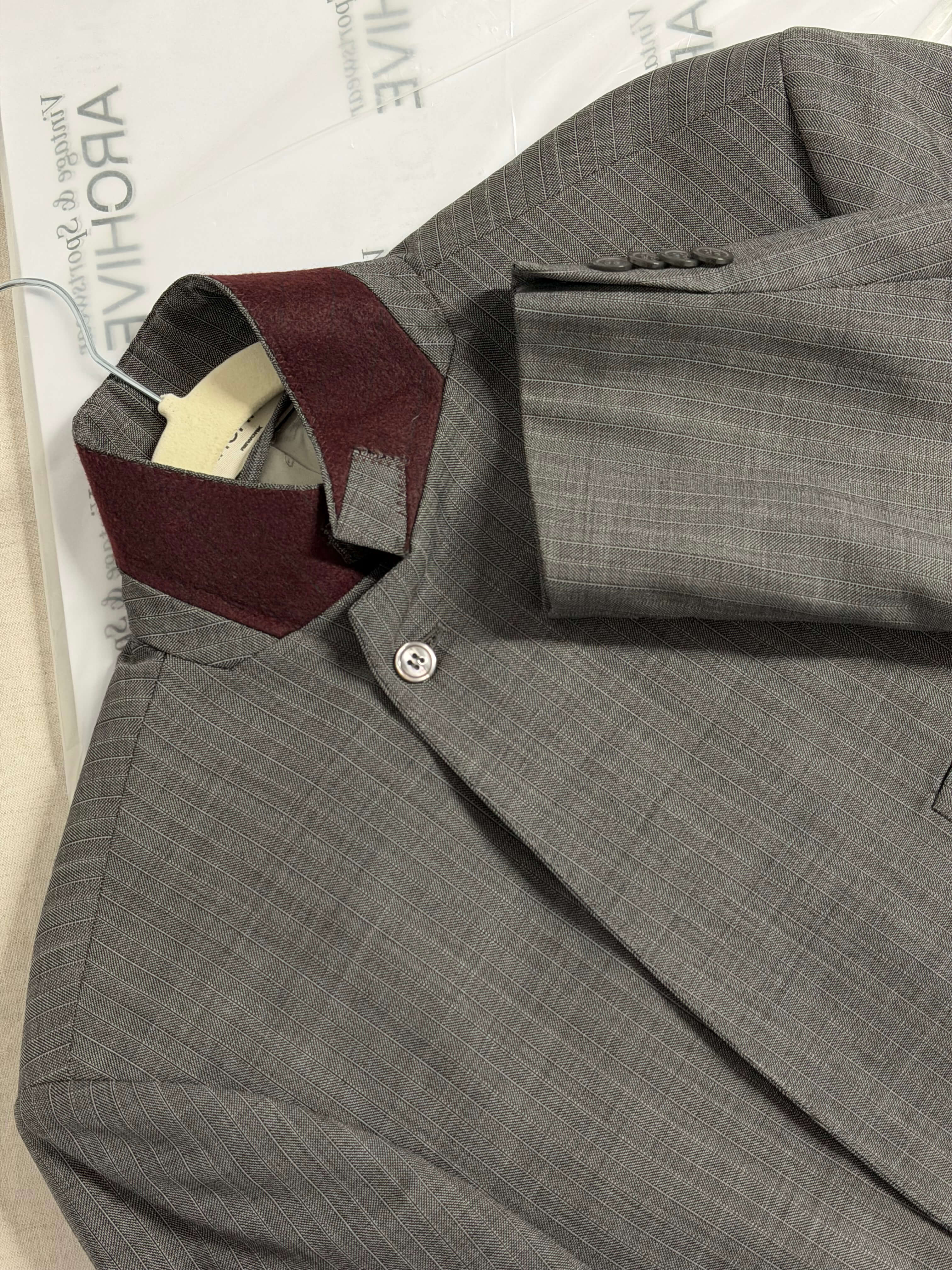 Tied-up Blazer - Burgundy Collar Stripped (S)