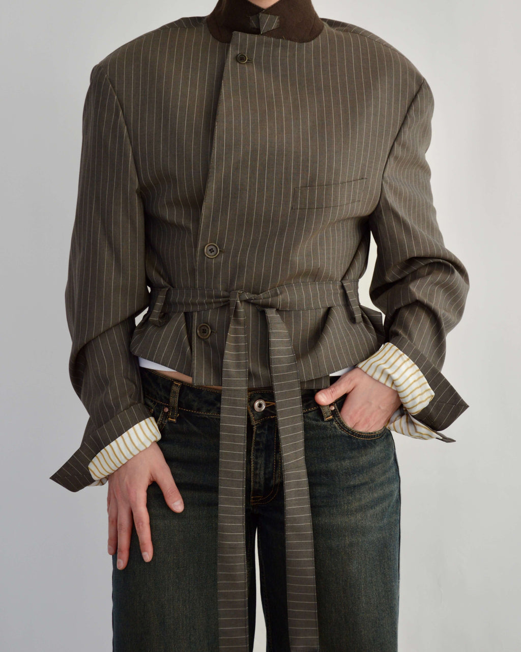 Tied-up Blazer - Brown Stripped (L)