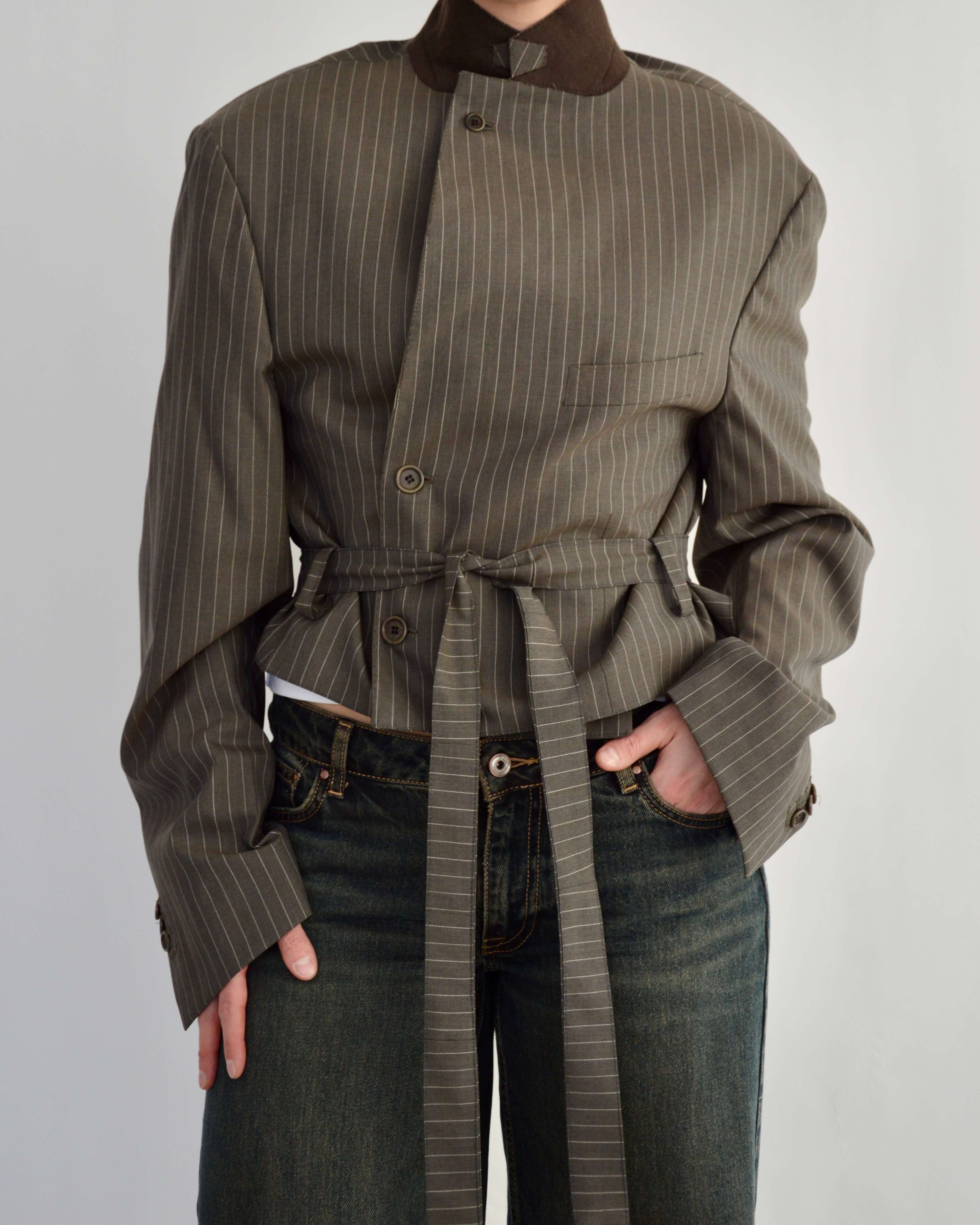 Tied-up Blazer - Brown Stripped (L)