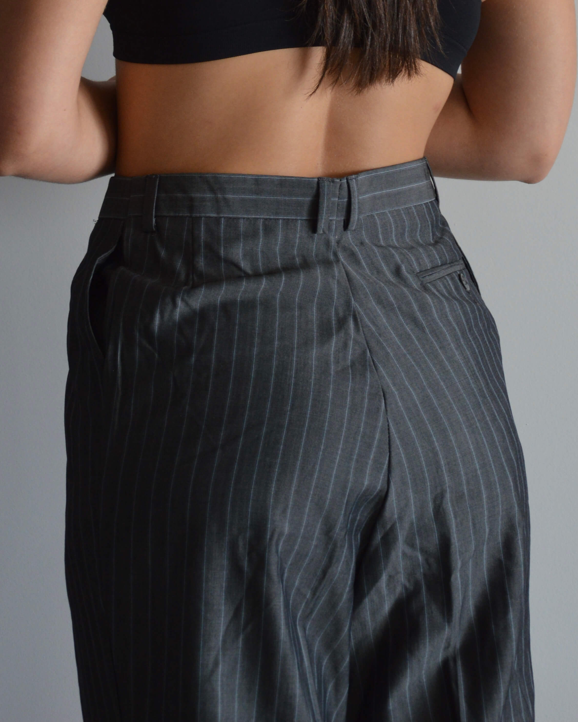 Suit - Perfect Stripes (M/XL)