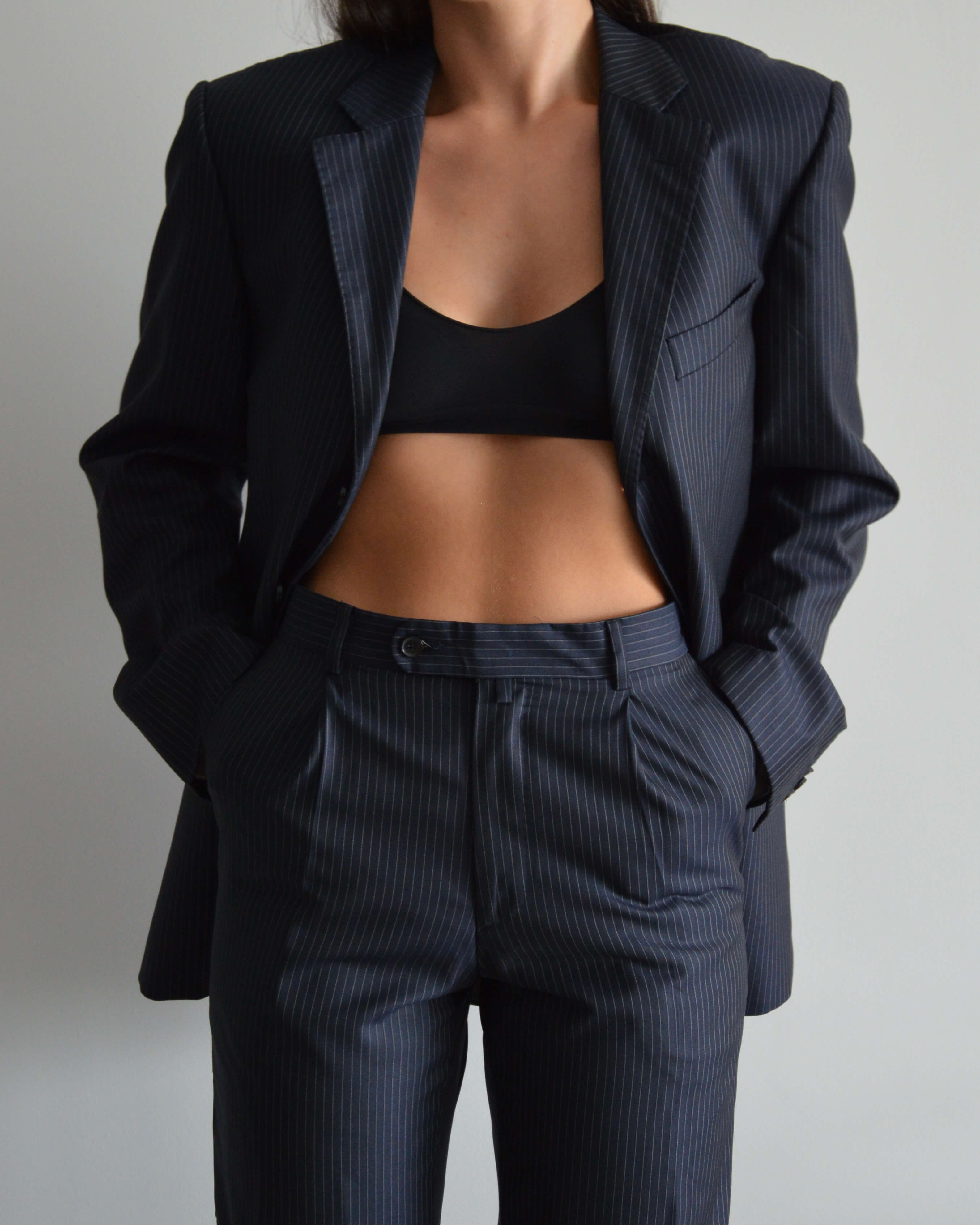 Vegan Suit - Navy White Lines (XS/M)