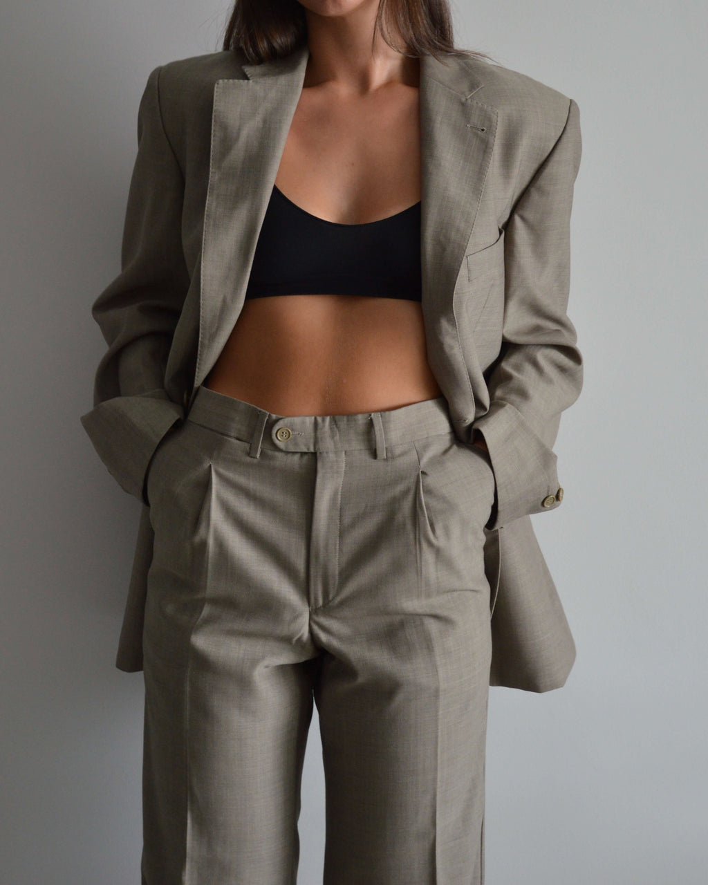 Suit - Oatmeal (XS/M)