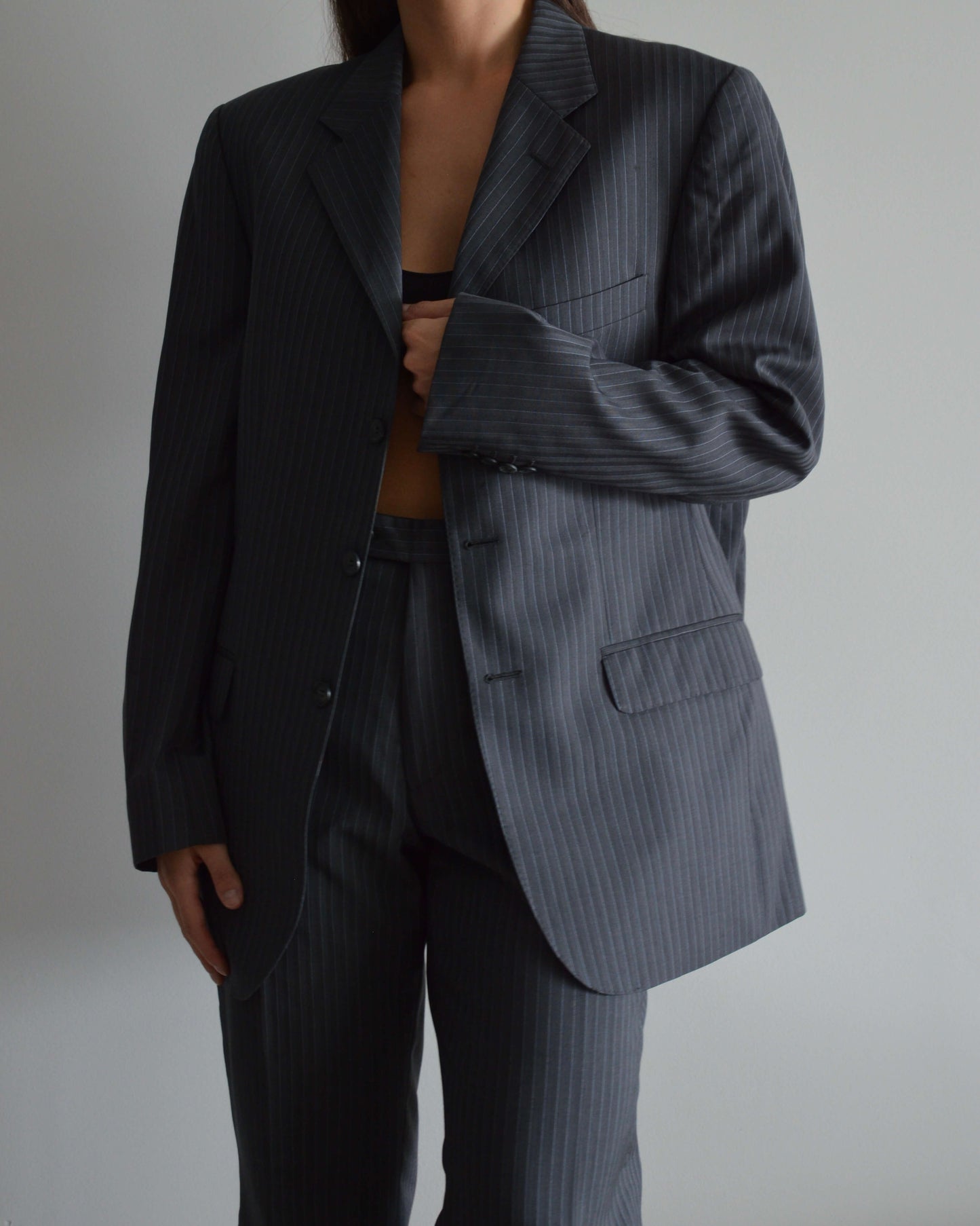 Suit - Gray Blue Lines (S/M)