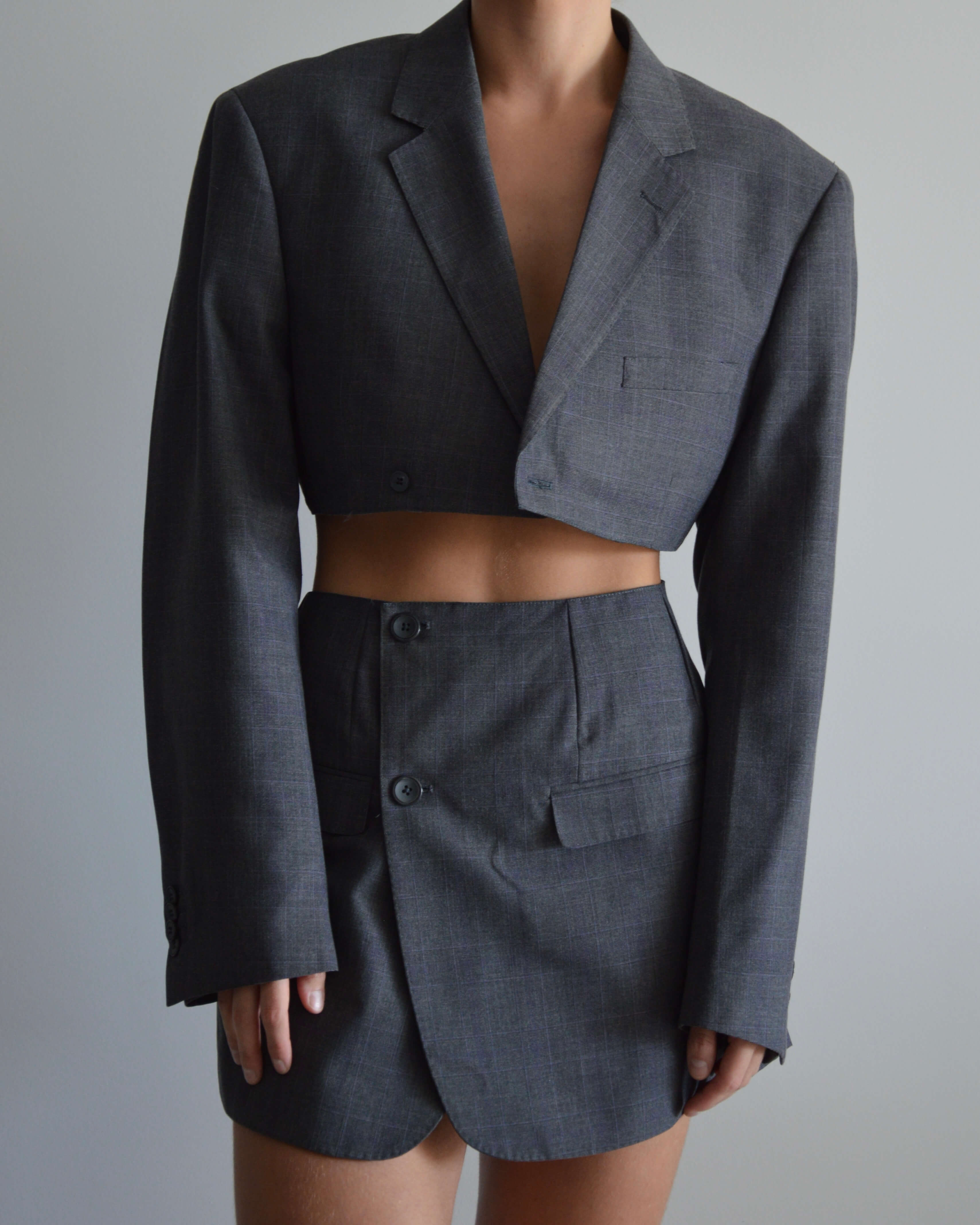 Blaset - Dark Gray Purple Lines (XS/S)