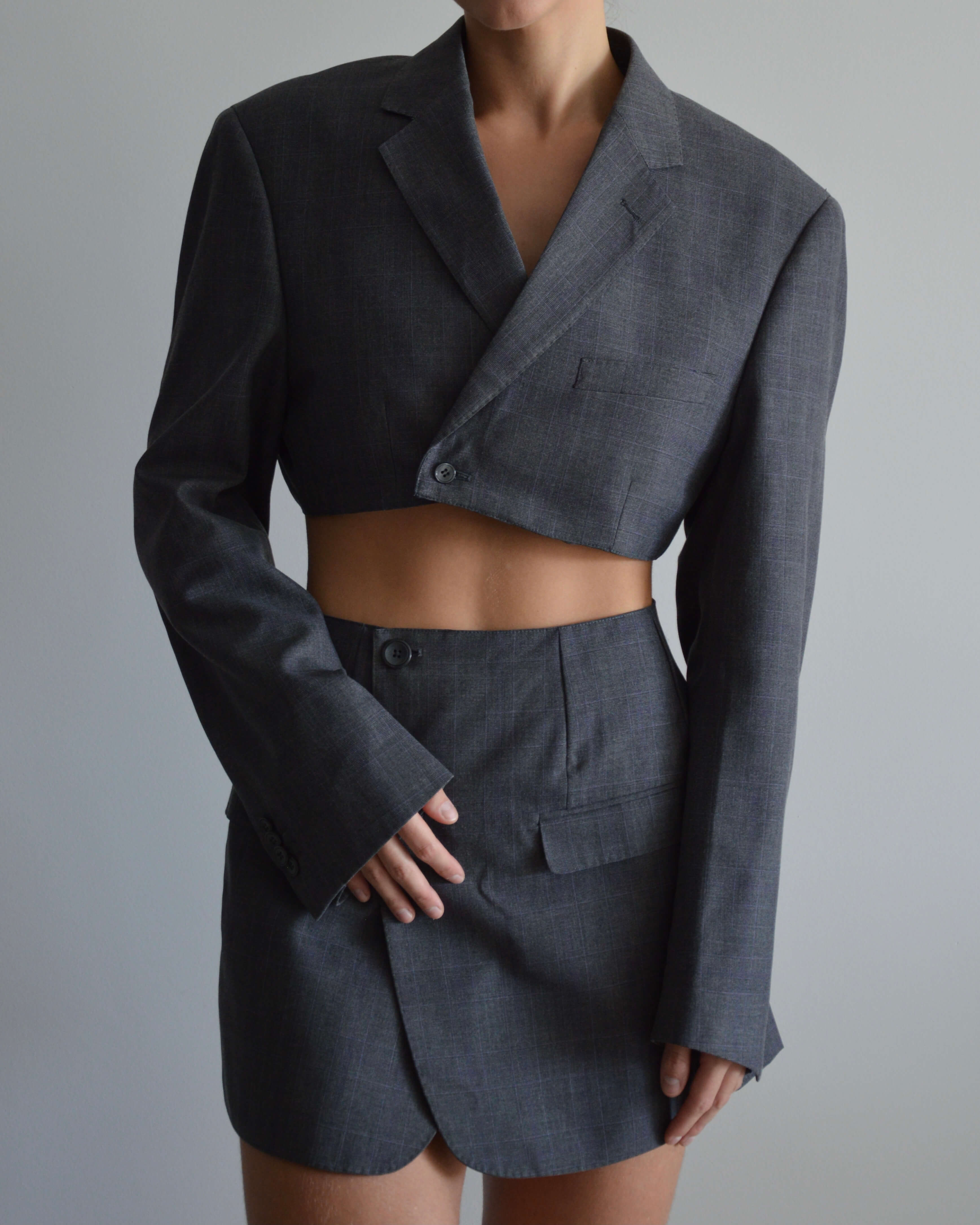 Blaset - Dark Gray Purple Lines (XS/S)