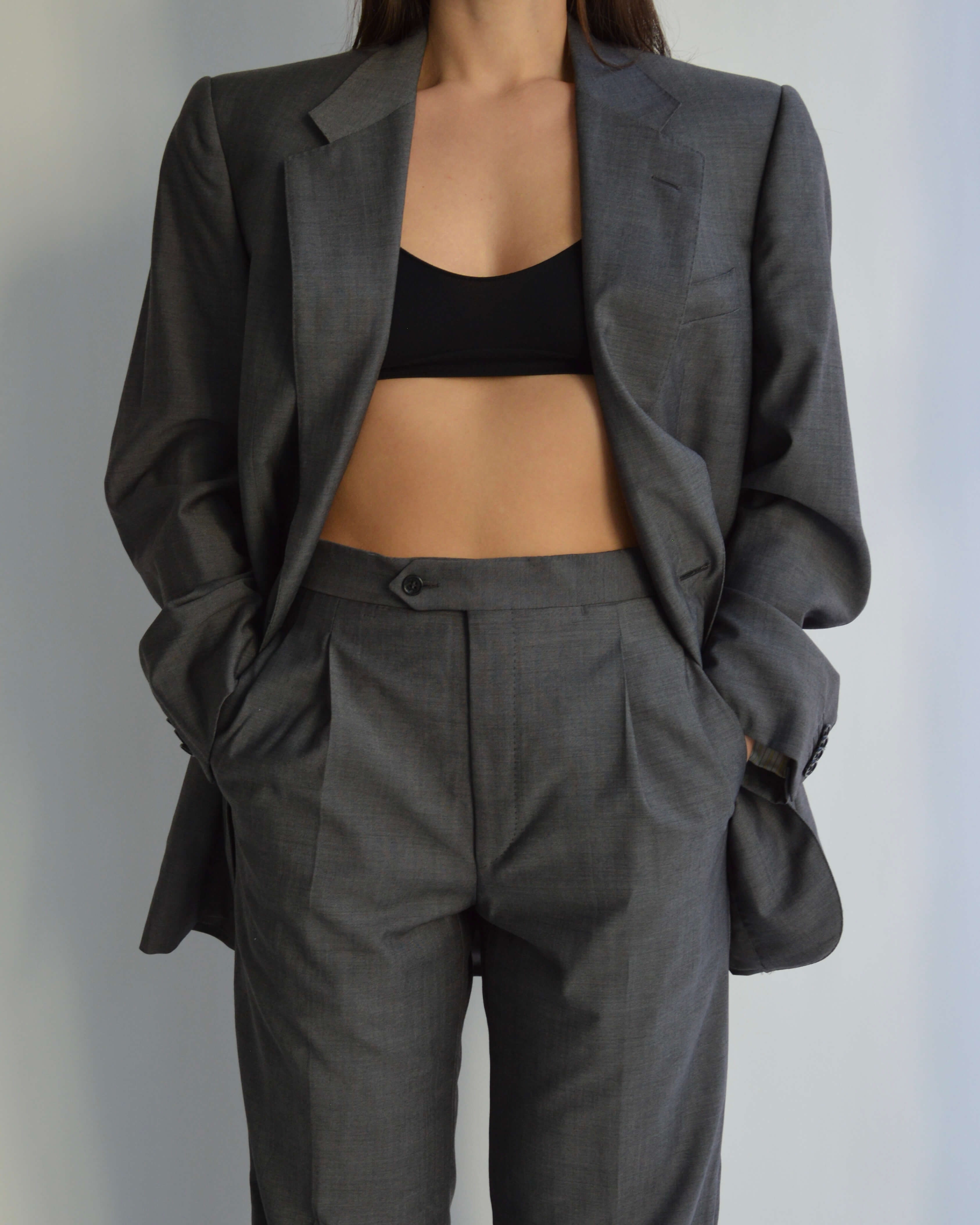 Suit - Dark Gray (S/M)