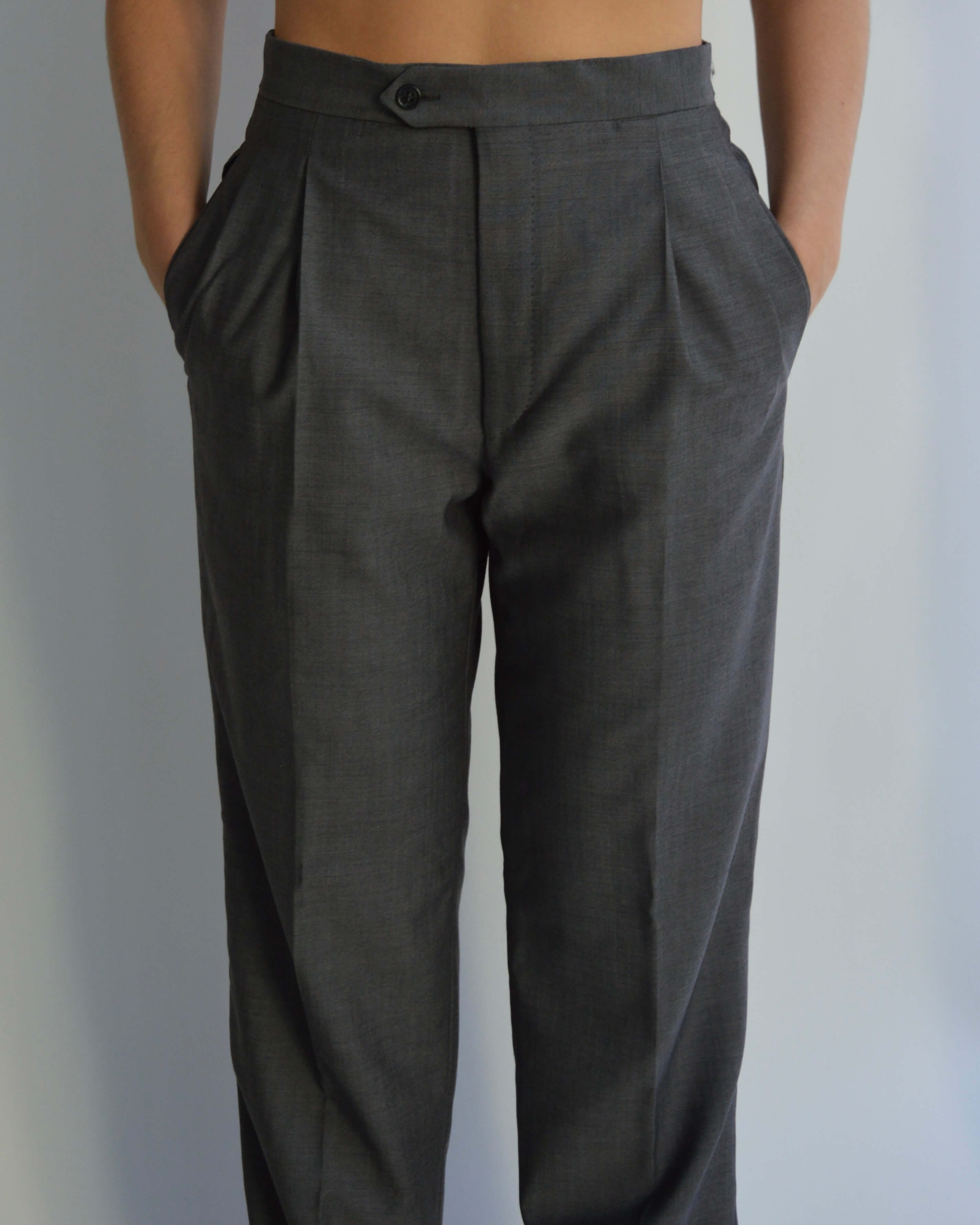 Suit - Dark Gray (S/M)