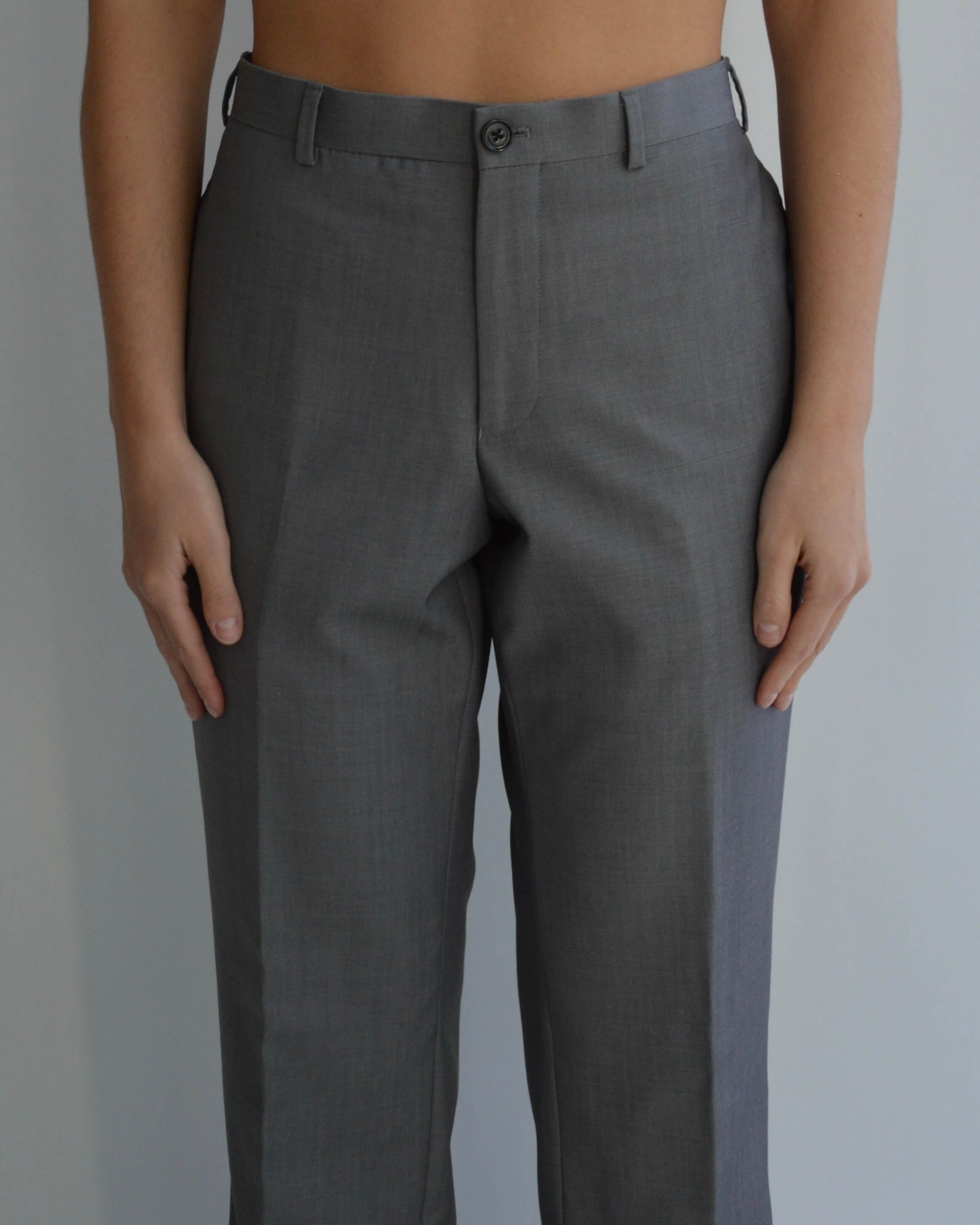 Suit - Light Gray (L/XL)