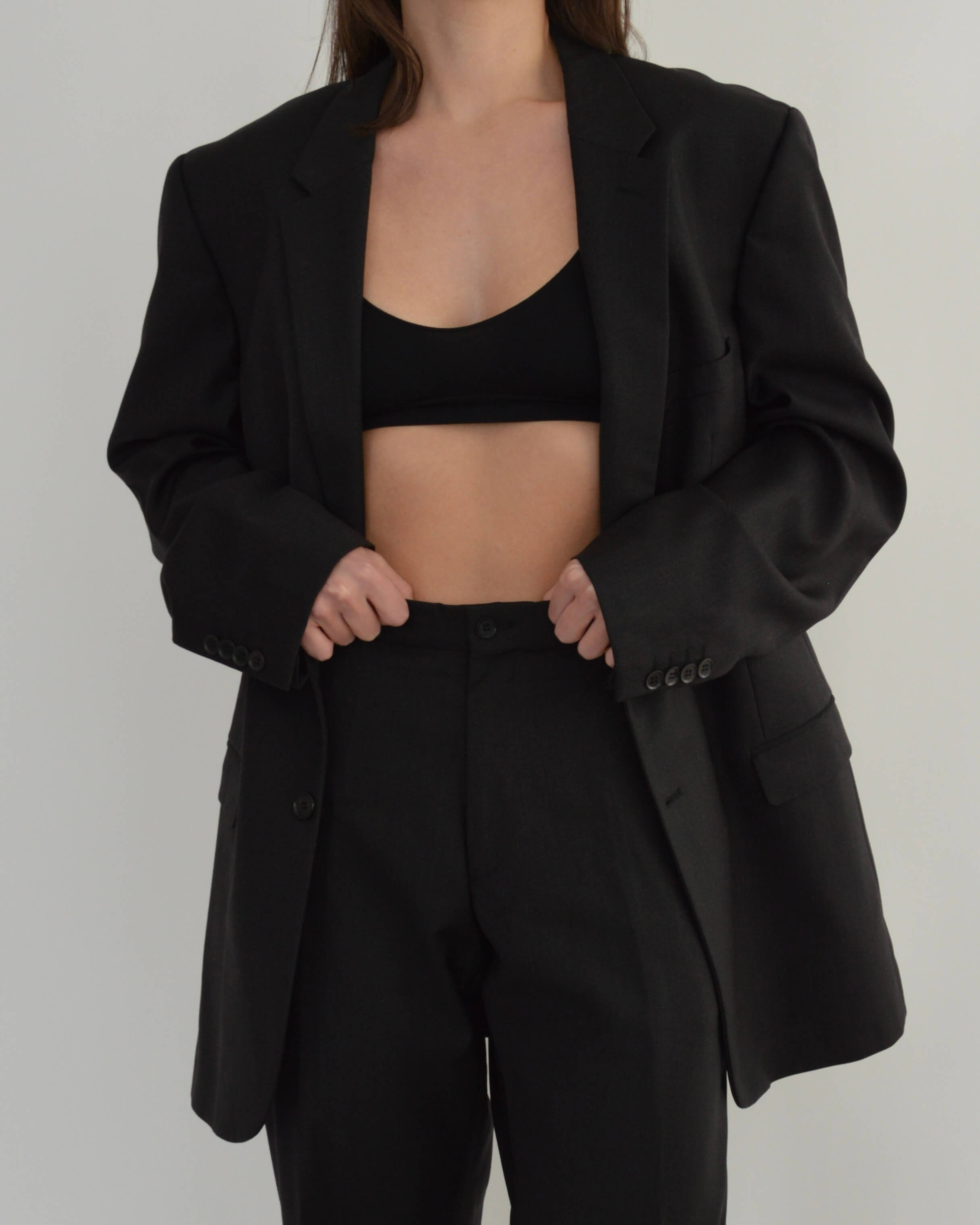 Suit - CK Perfect Black (M/L)