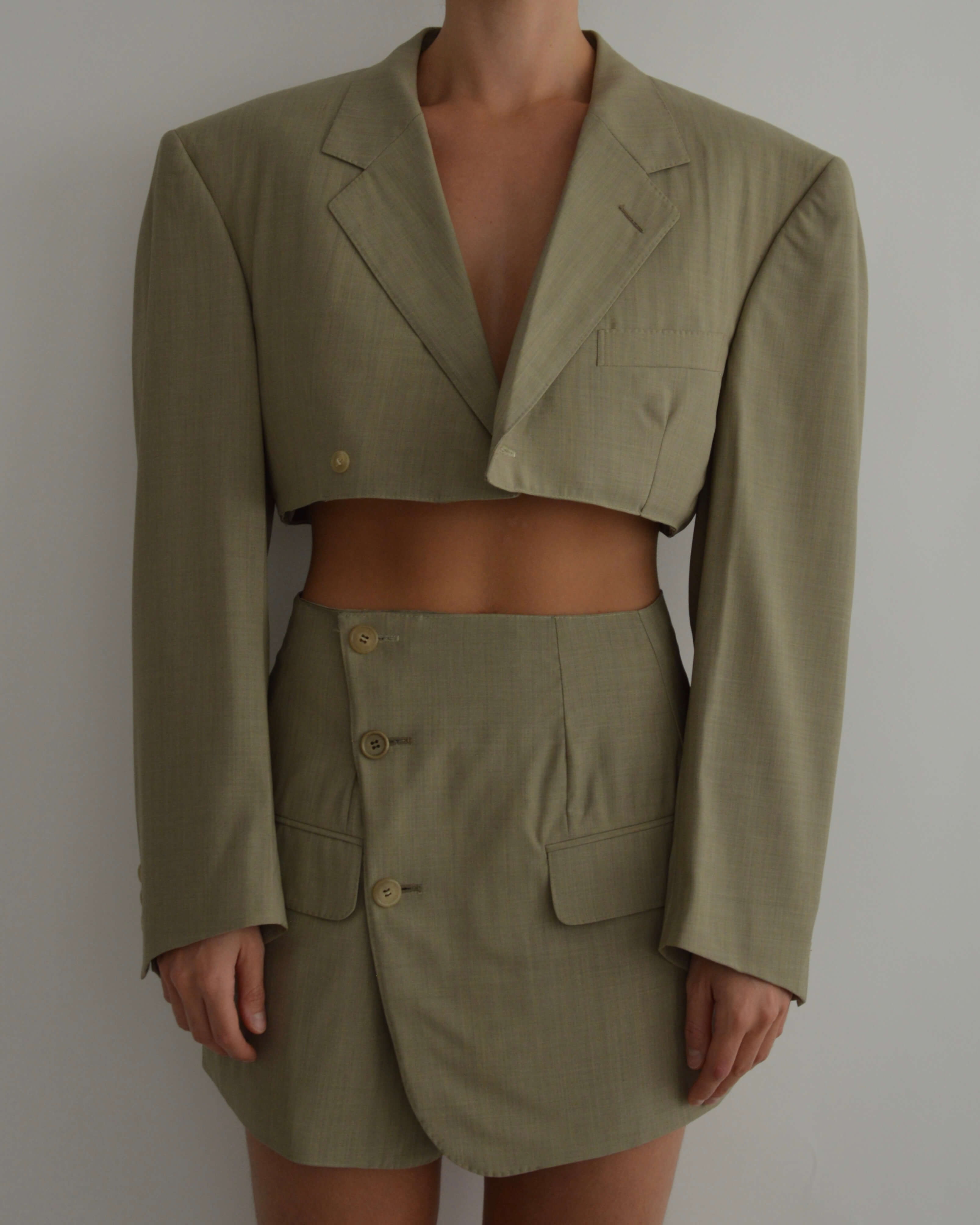 Blaset - Beige de negocios (talla pequeña)