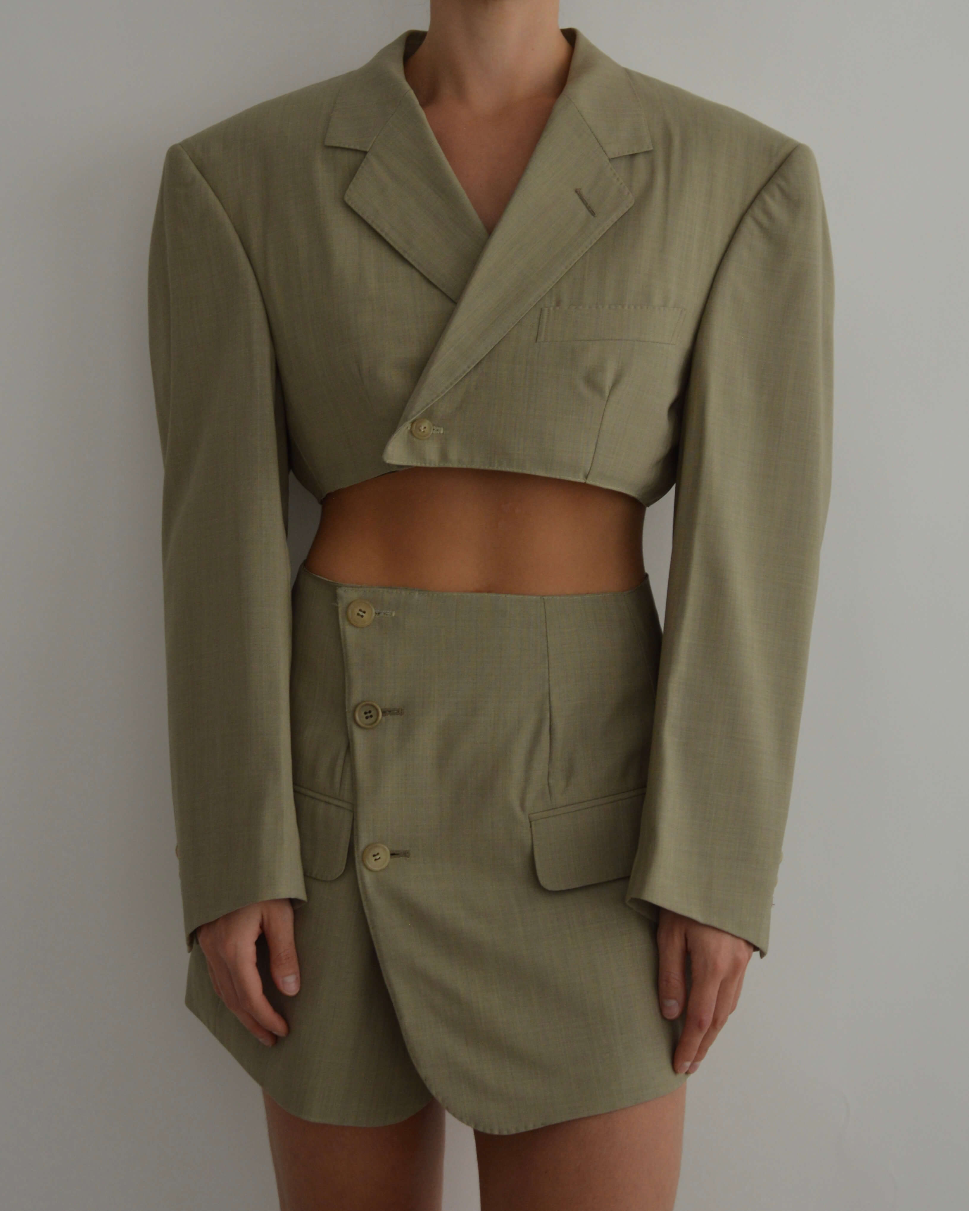 Blaset - Beige de negocios (talla pequeña)